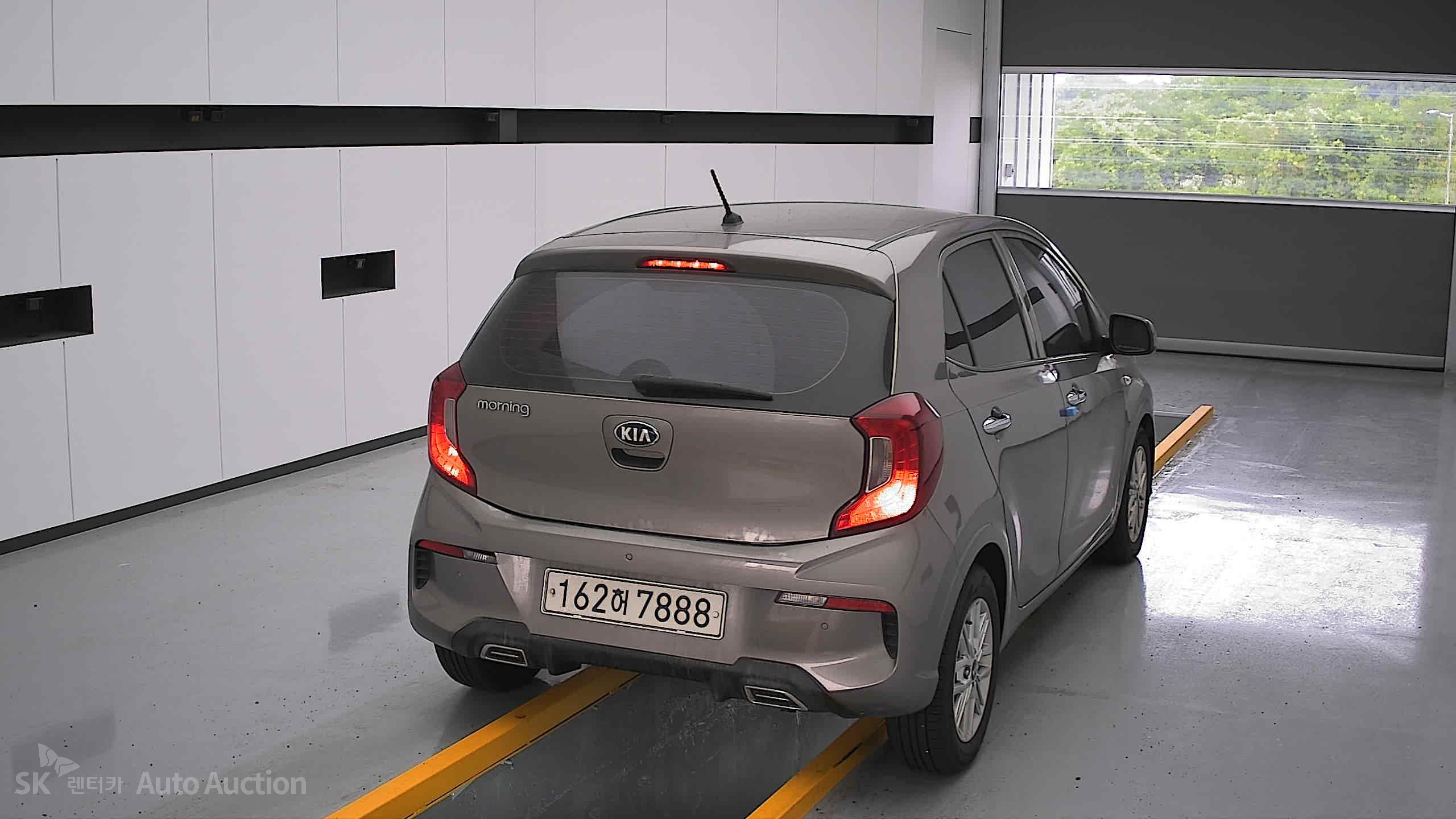 2021 - kia morning