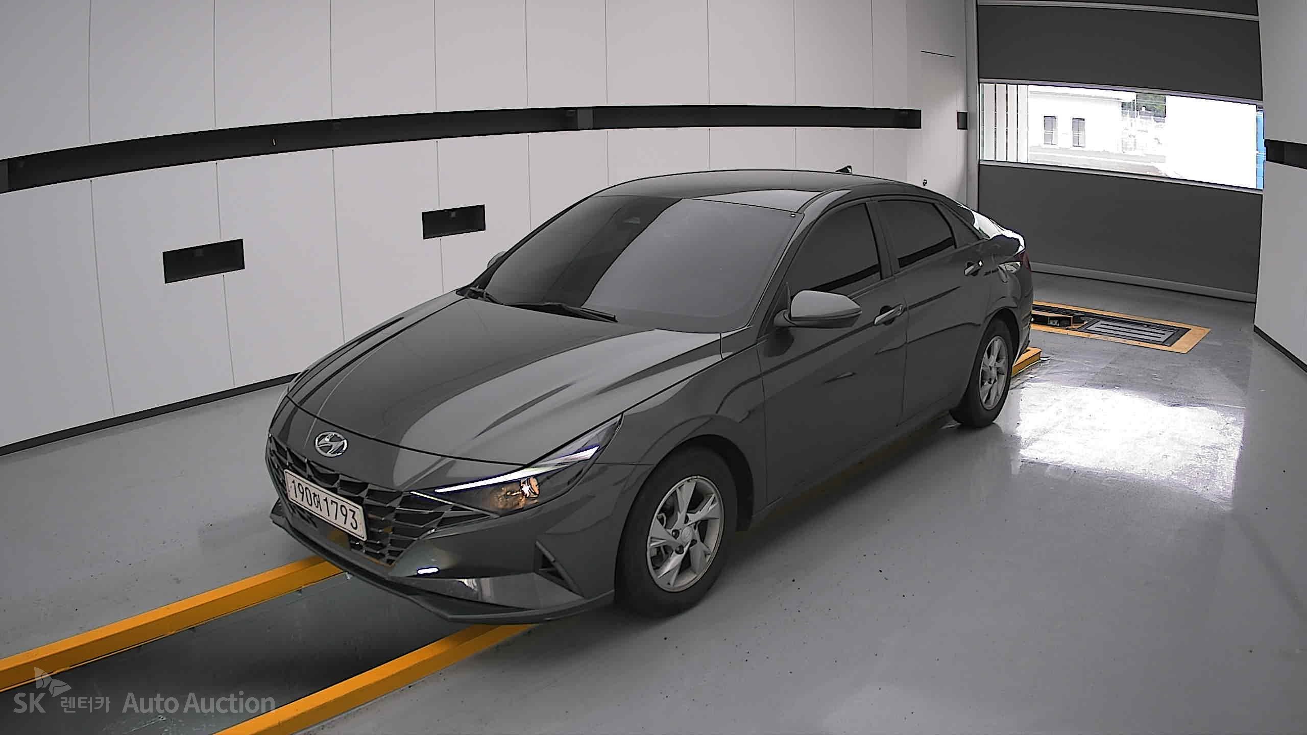 2021 - hyundai avante