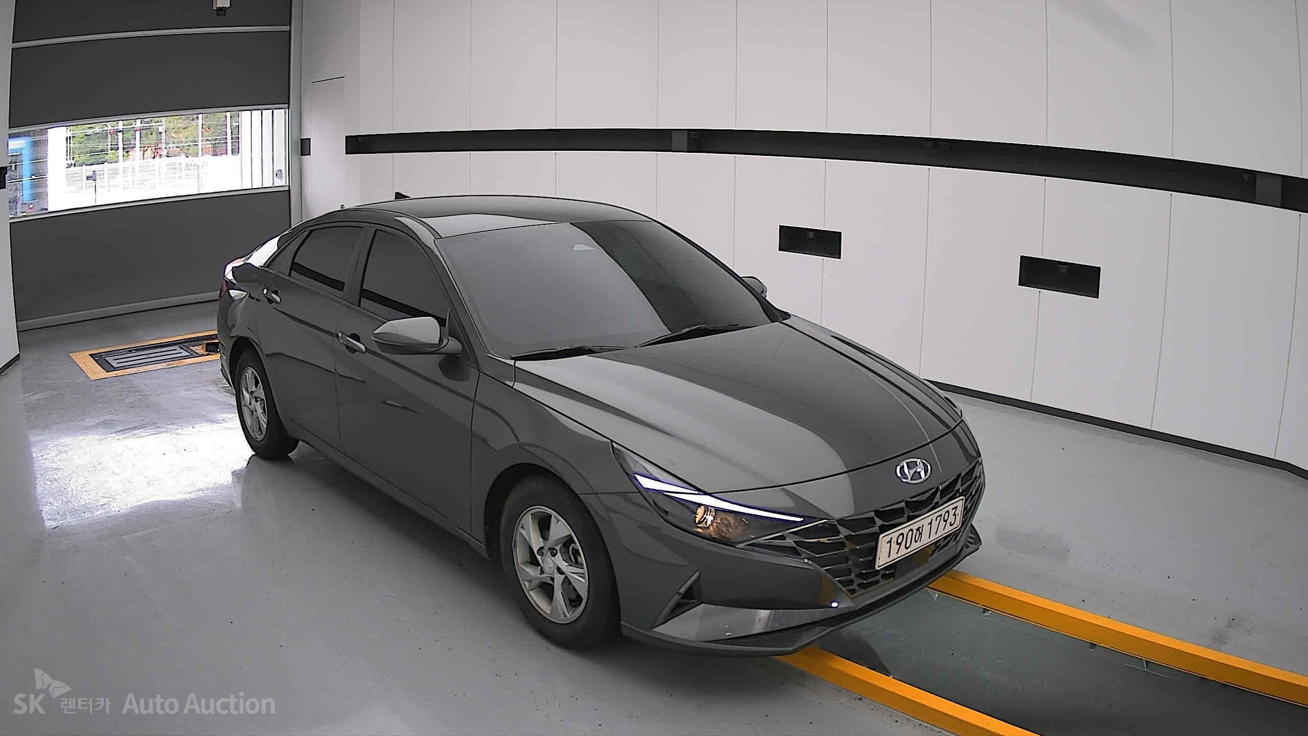 2021 - hyundai avante