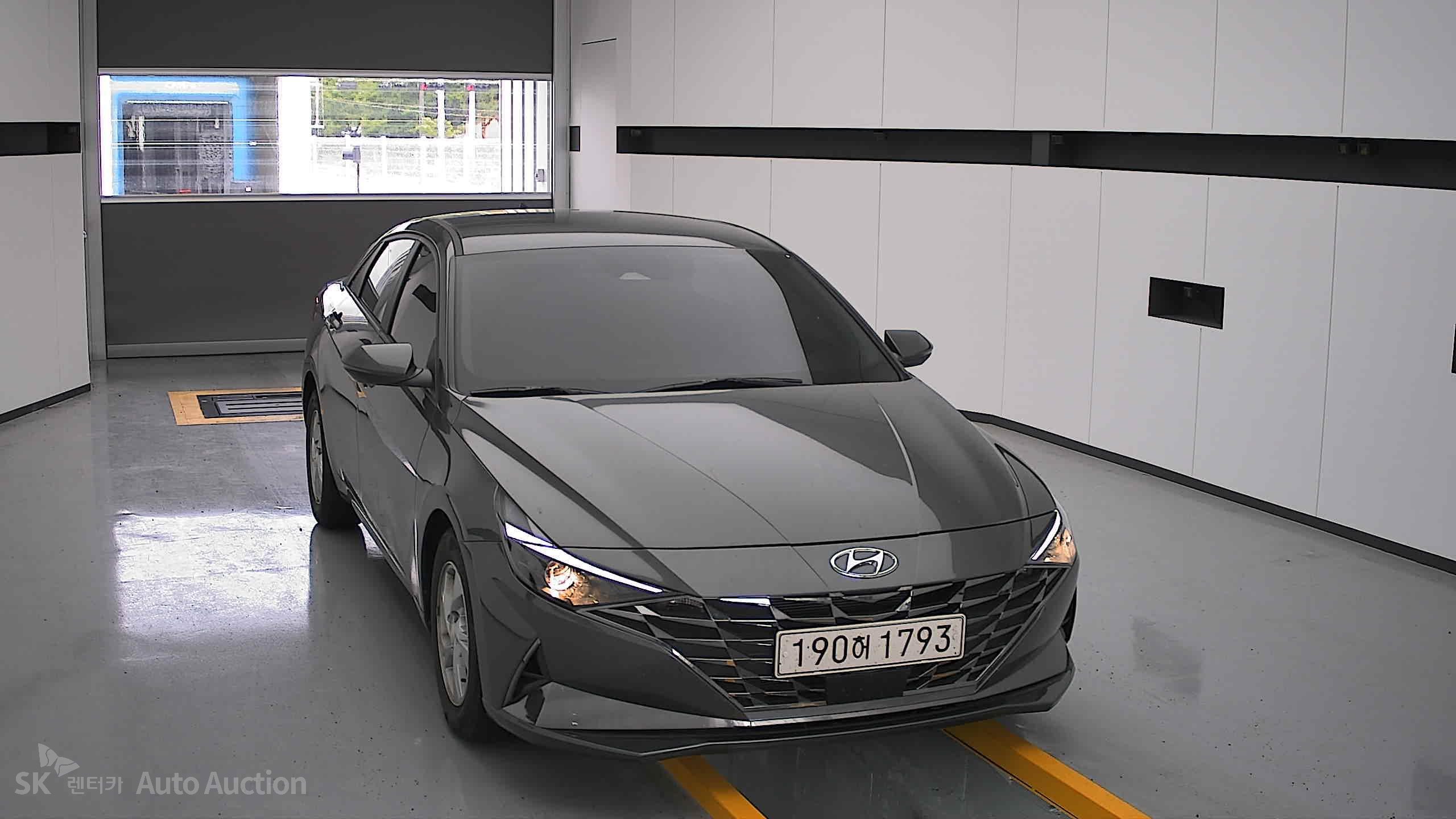 2021 - hyundai avante