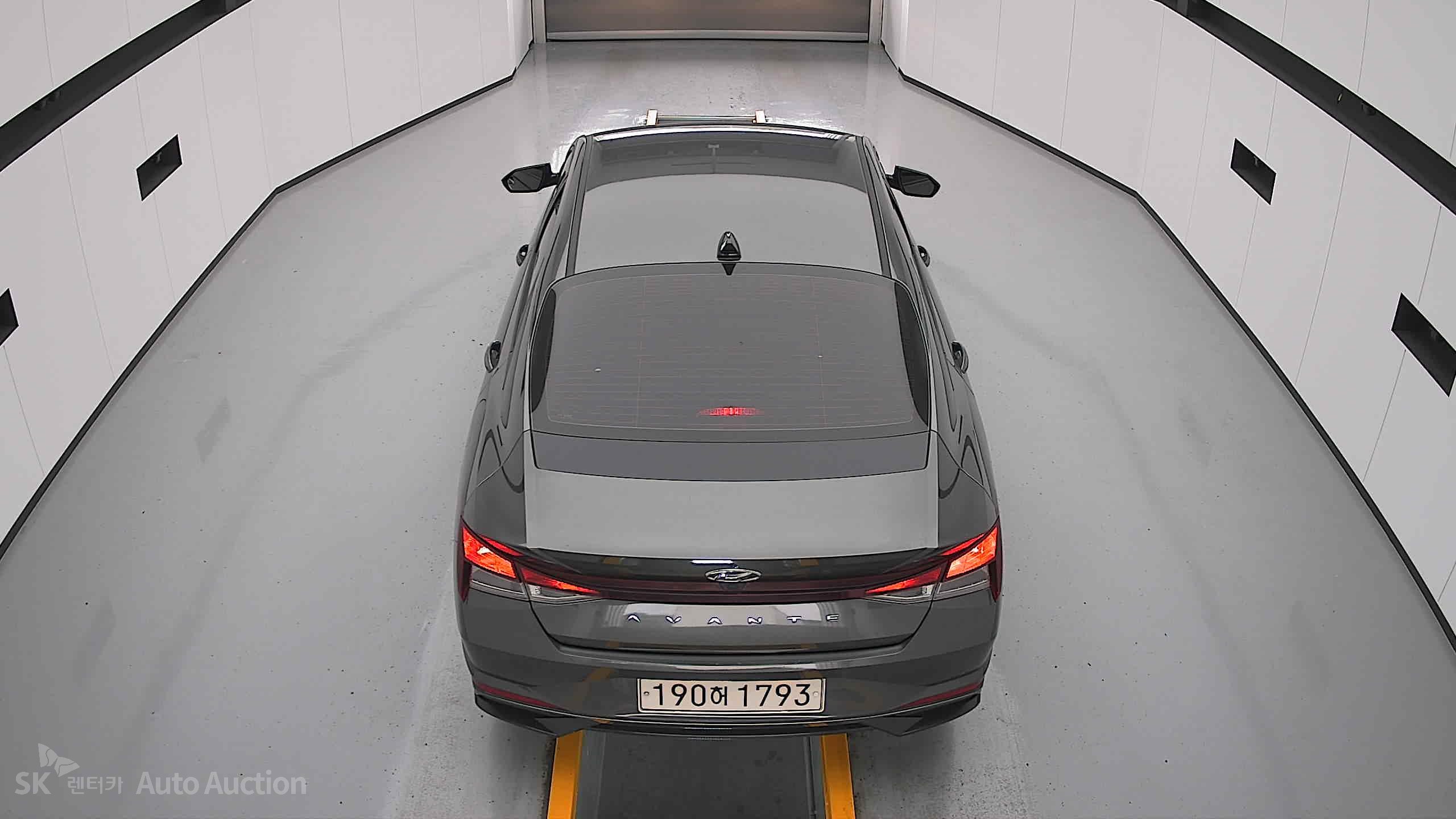 2021 - hyundai avante