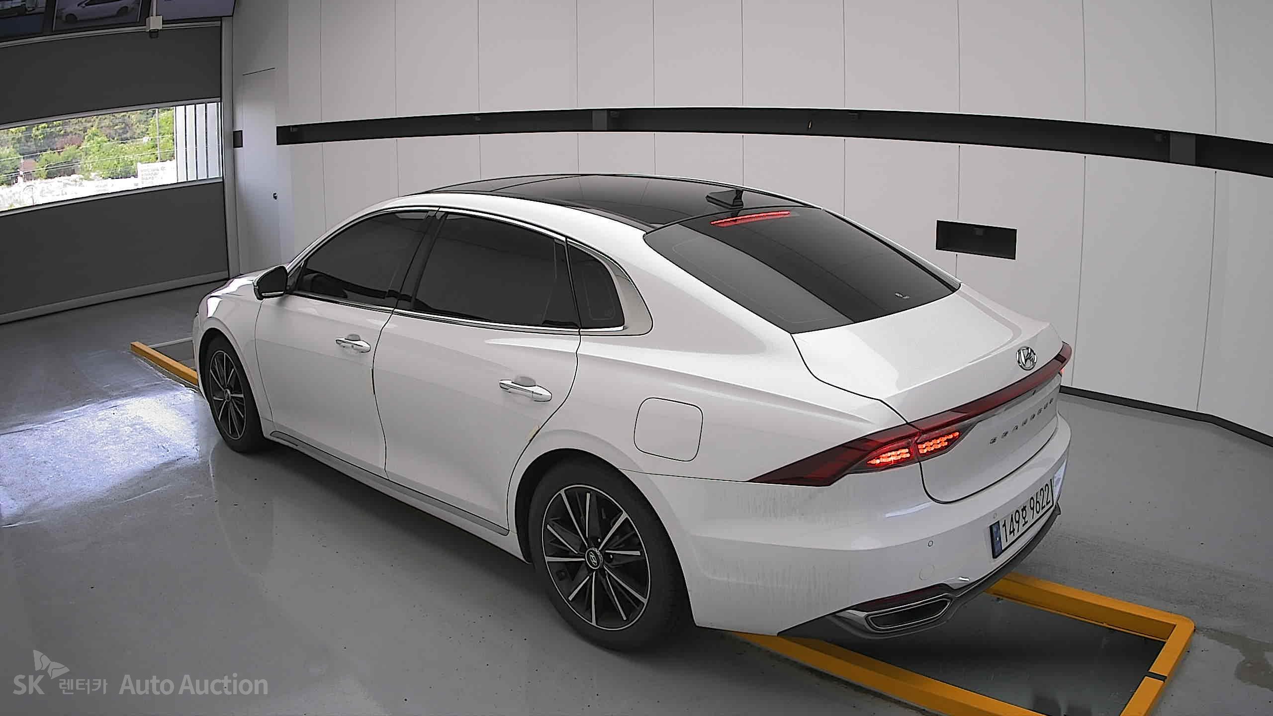 2021 - hyundai grandeur