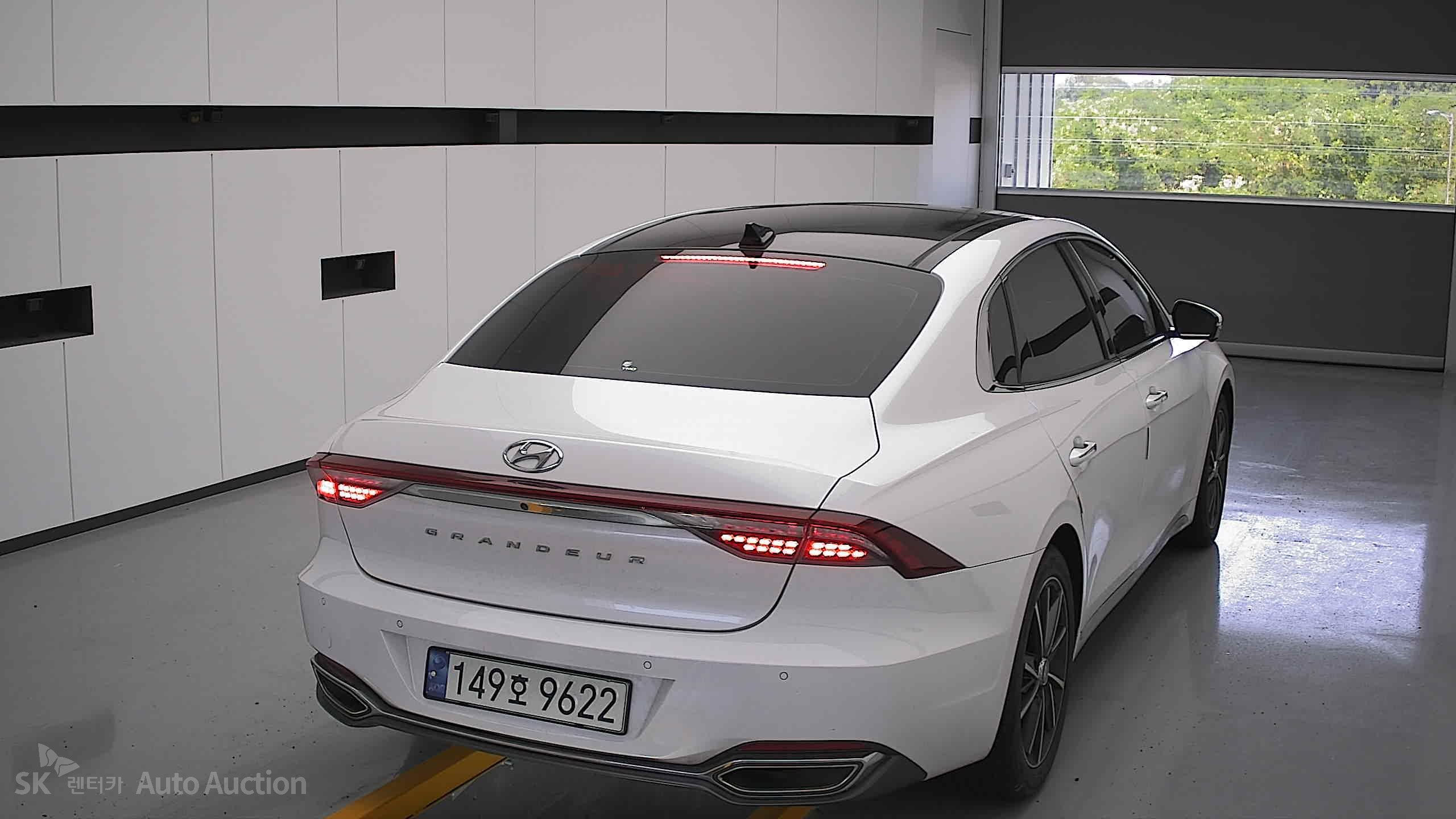 2021 - hyundai grandeur