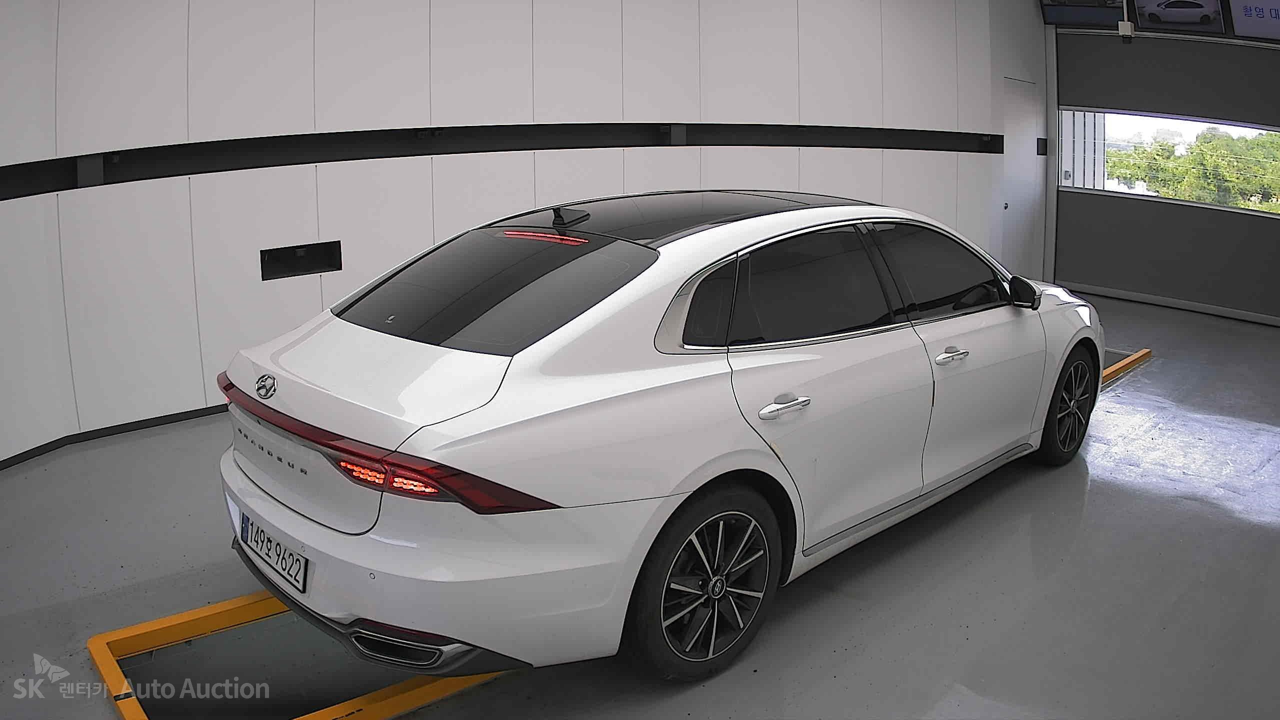 2021 - hyundai grandeur