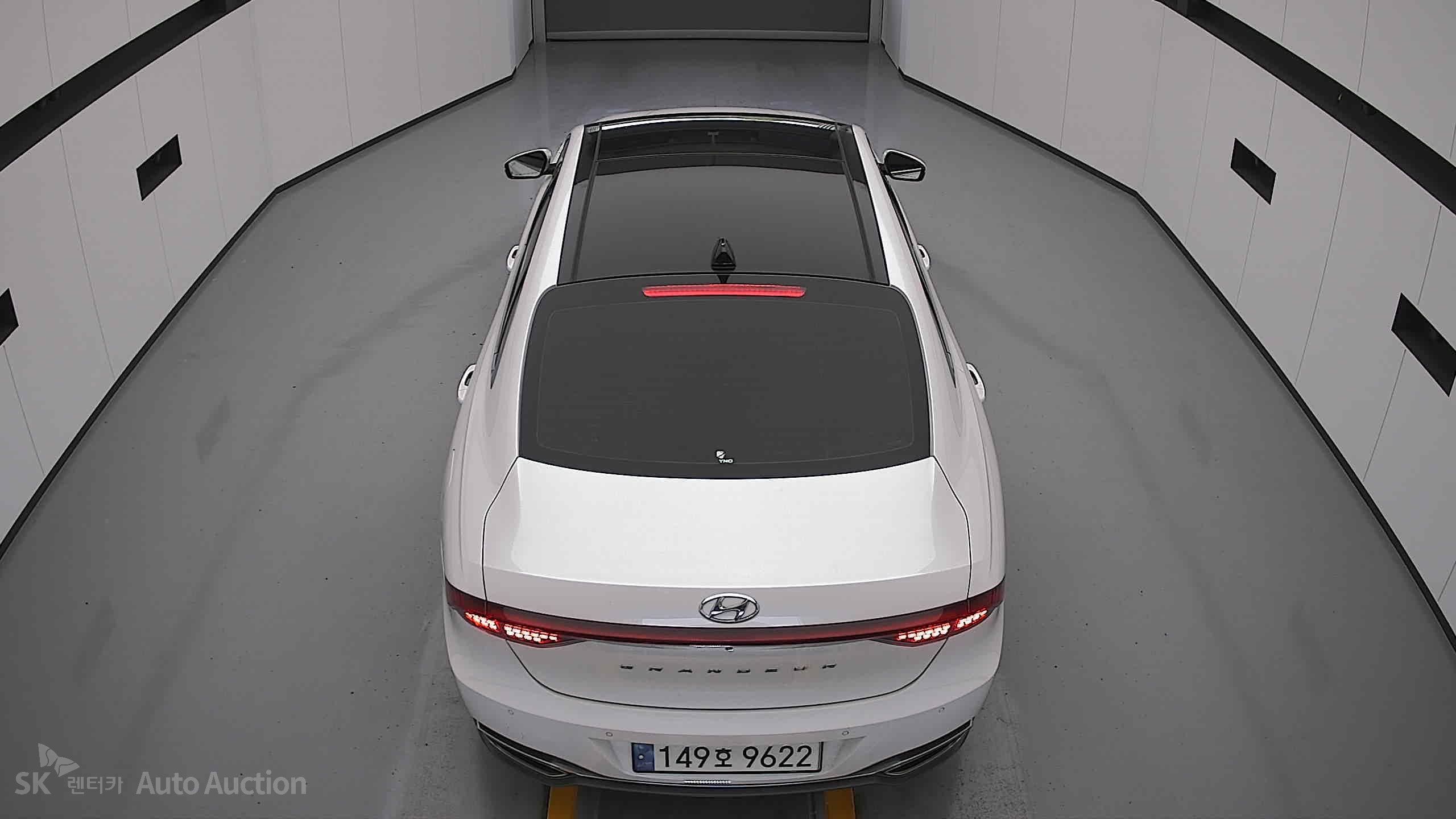 2021 - hyundai grandeur