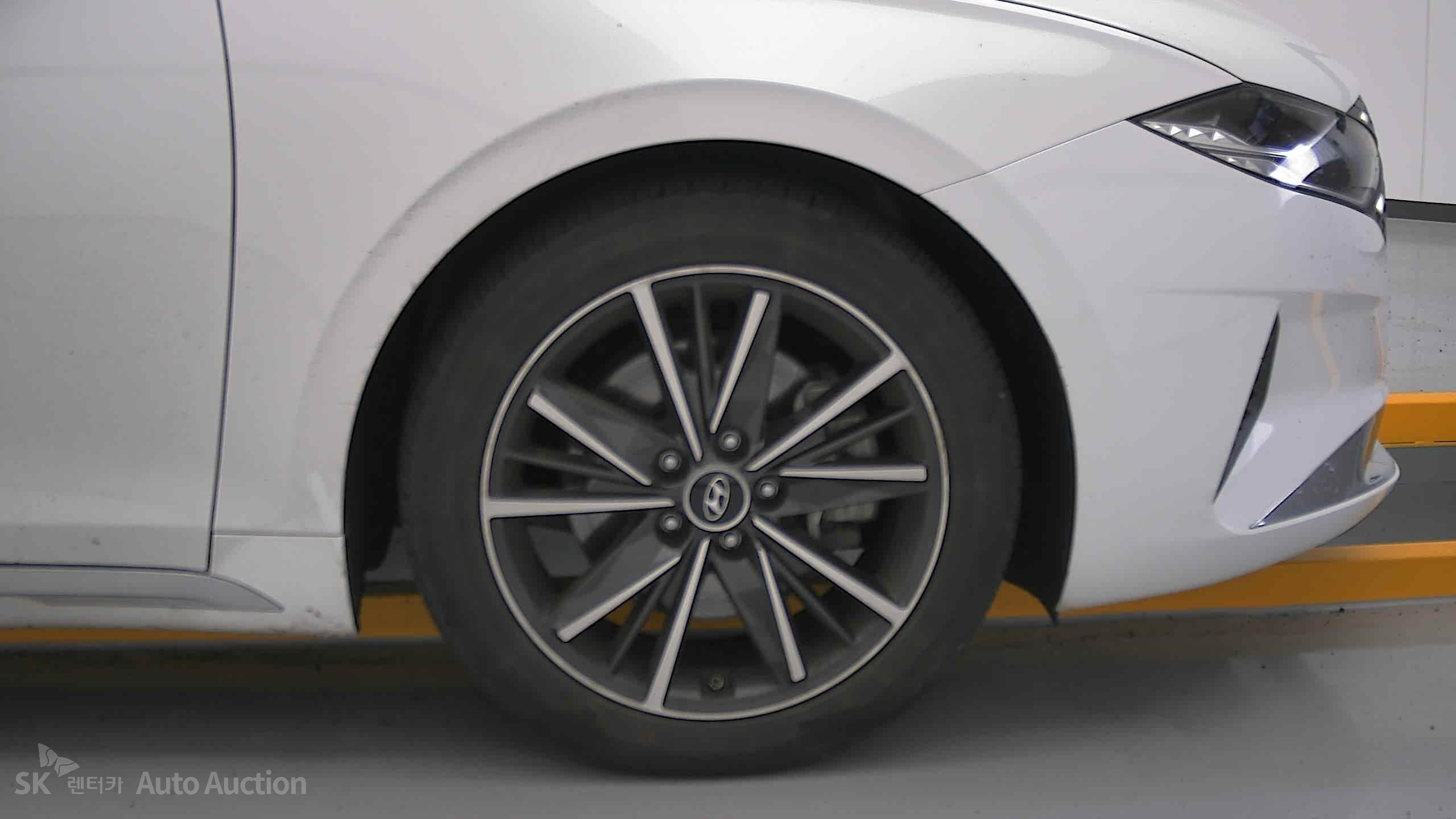 2021 - hyundai grandeur