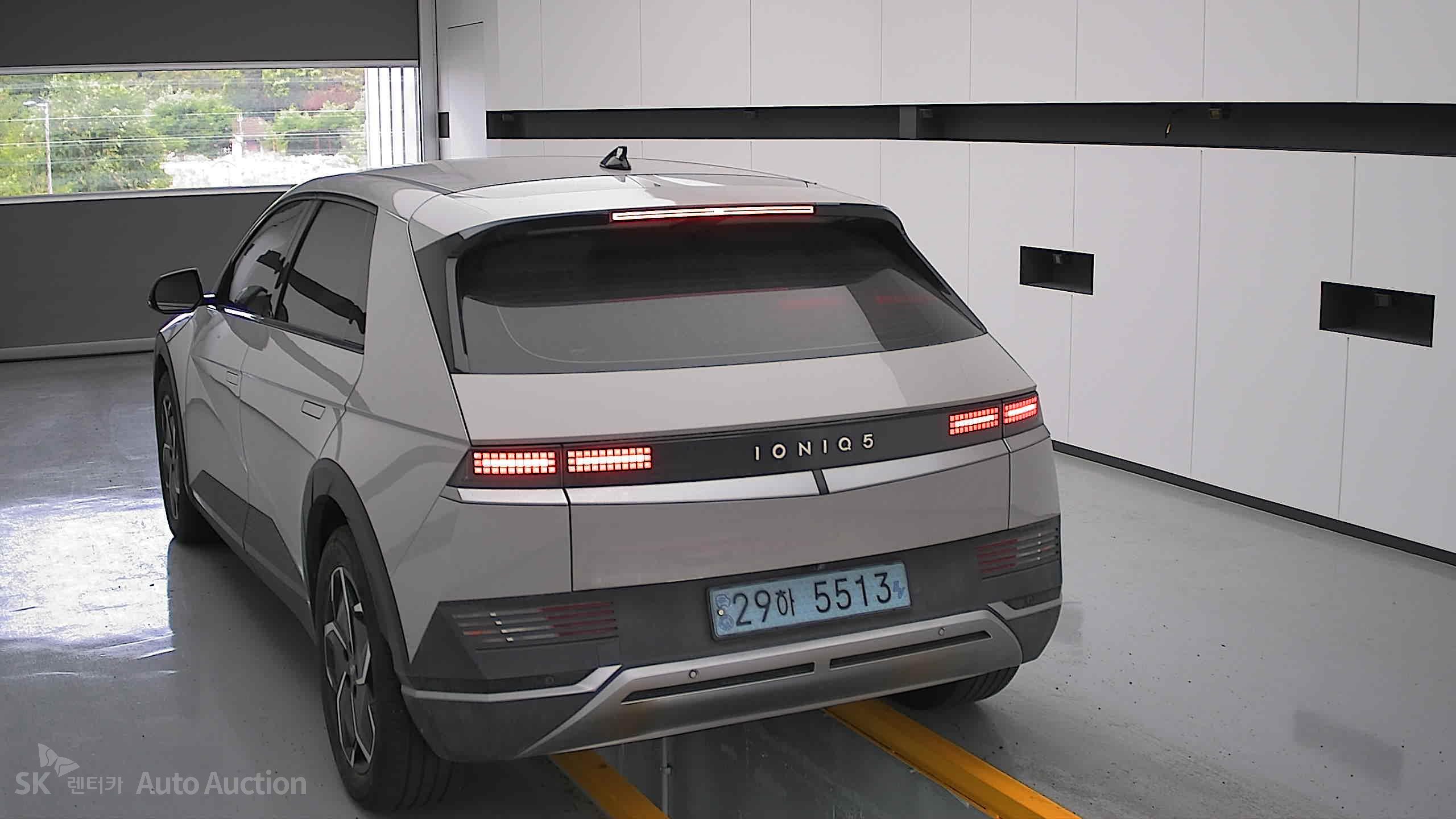 2022 - hyundai ioniq