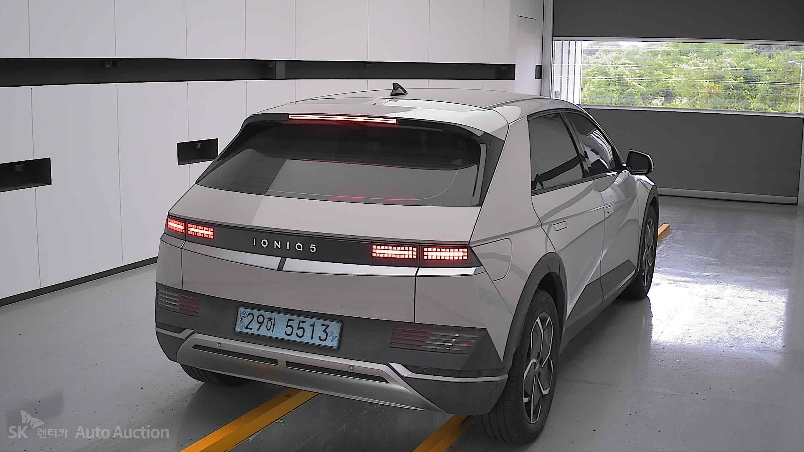 2022 - hyundai ioniq