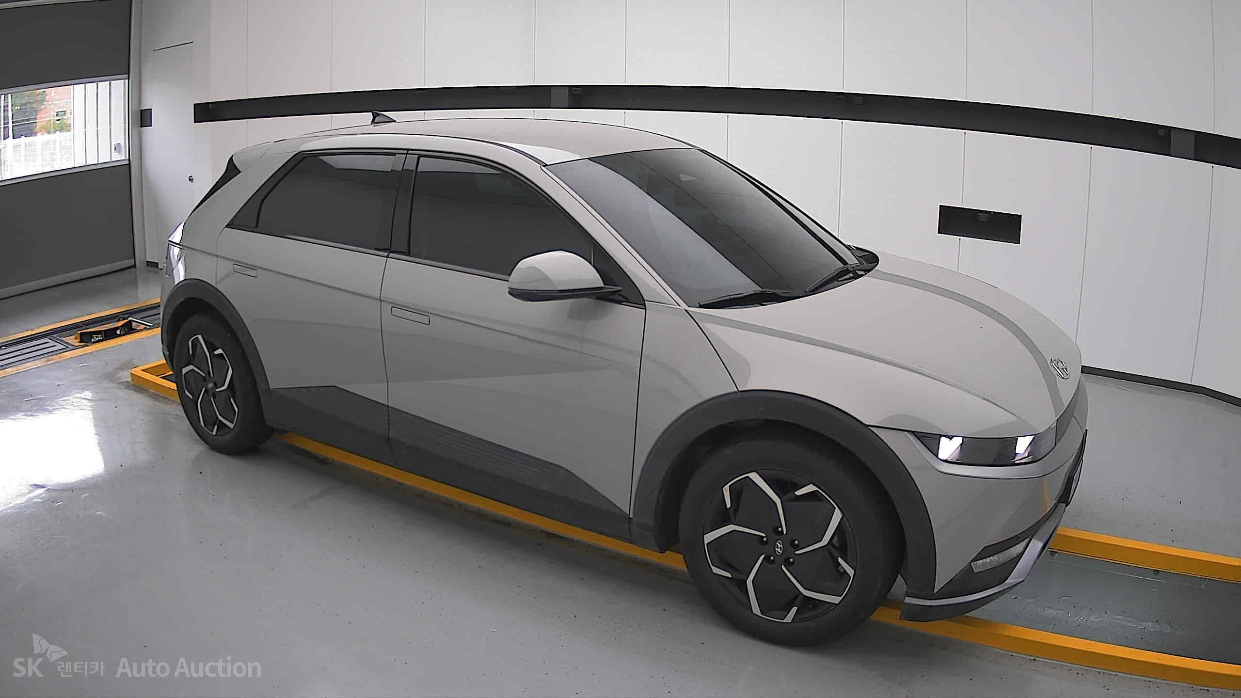 2022 - hyundai ioniq