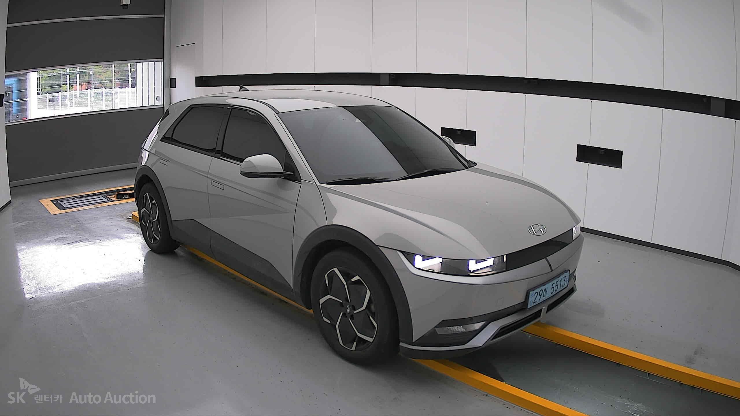2022 - hyundai ioniq