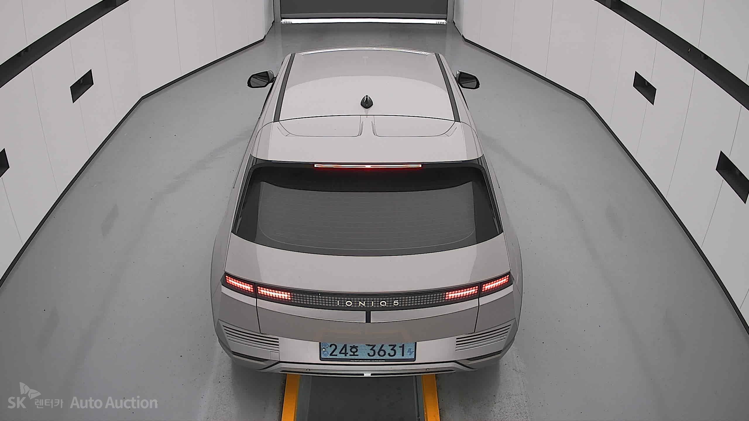 2022 - hyundai ioniq