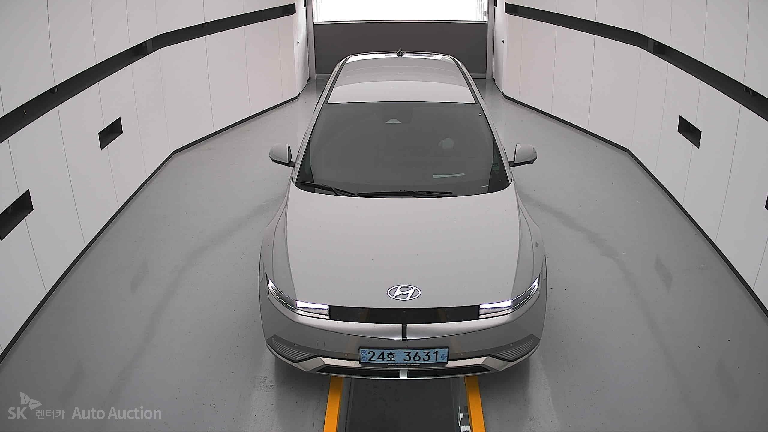 2022 - hyundai ioniq