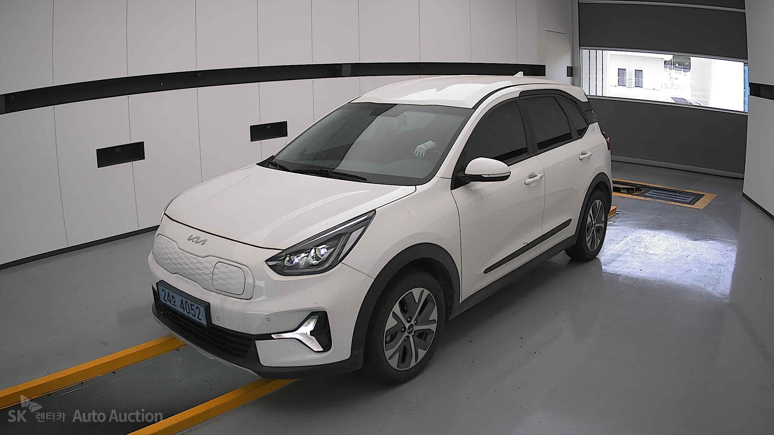 2023 - kia niro