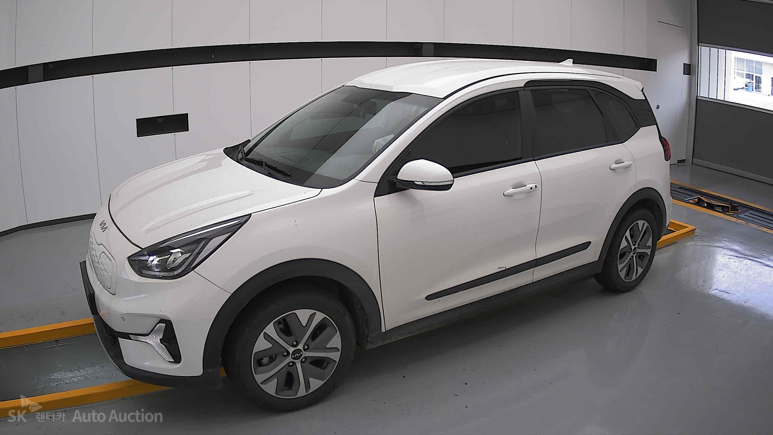 2023 - kia niro