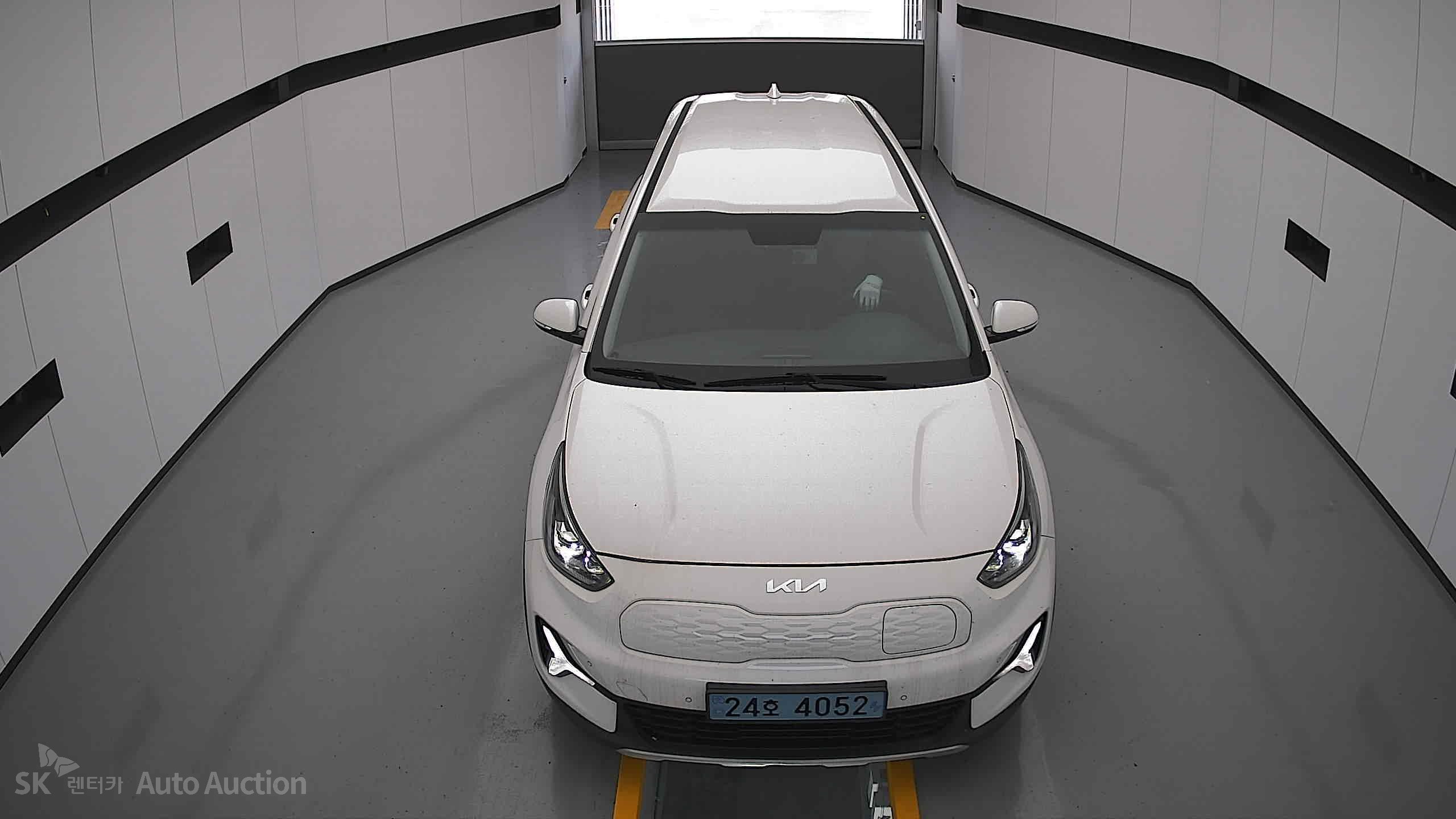 2023 - kia niro