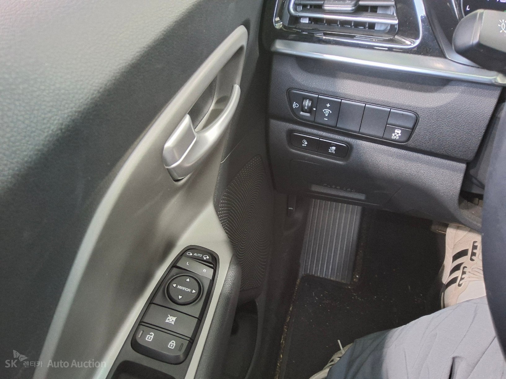 2023 - kia niro