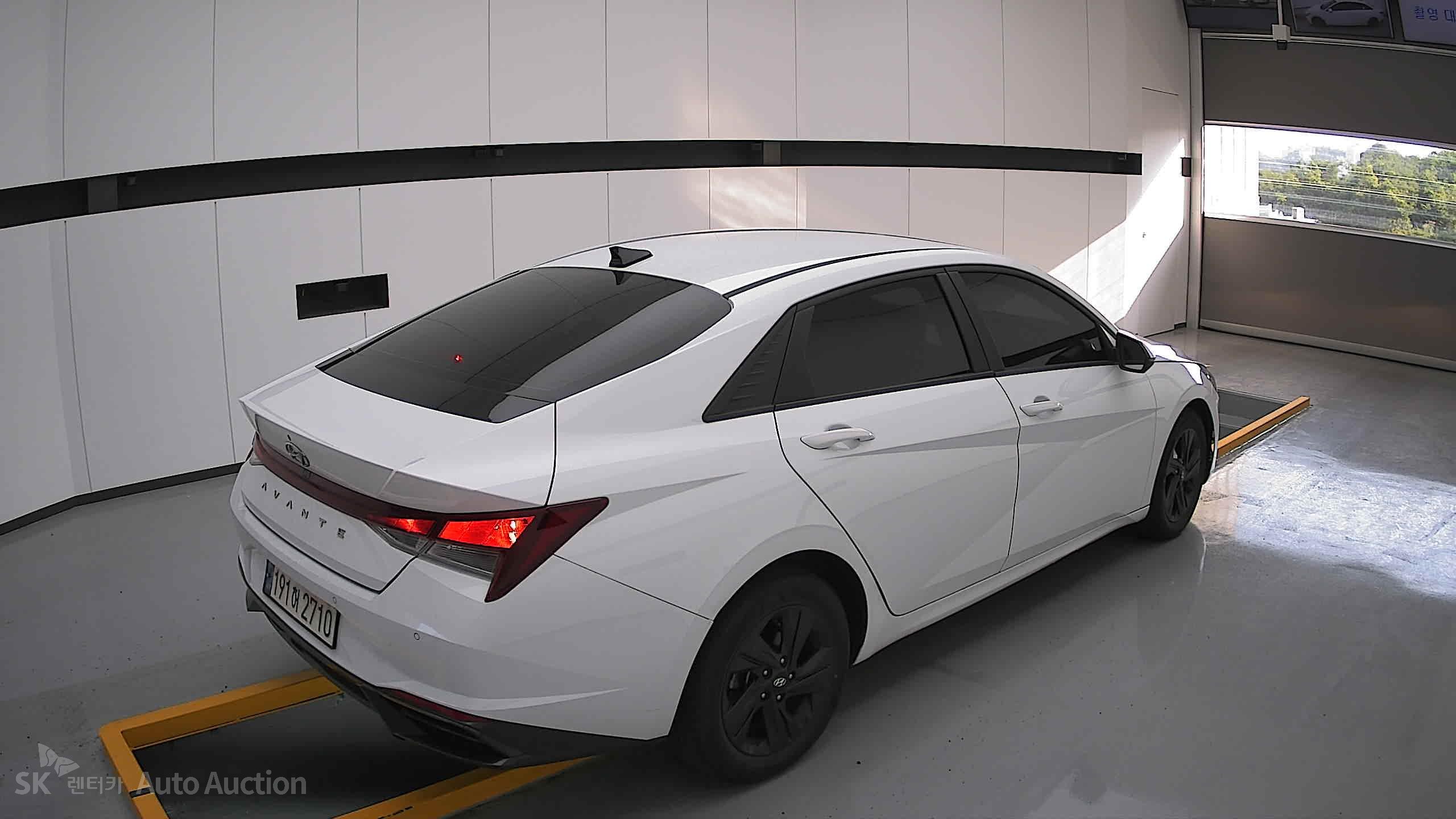 2023 - hyundai avante