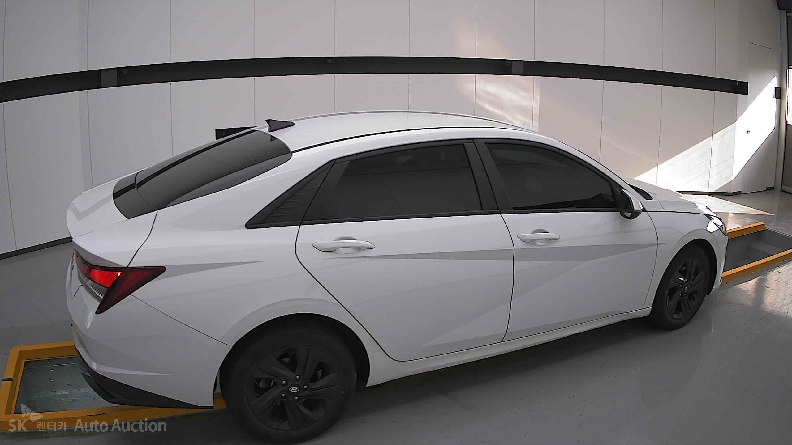 2023 - hyundai avante