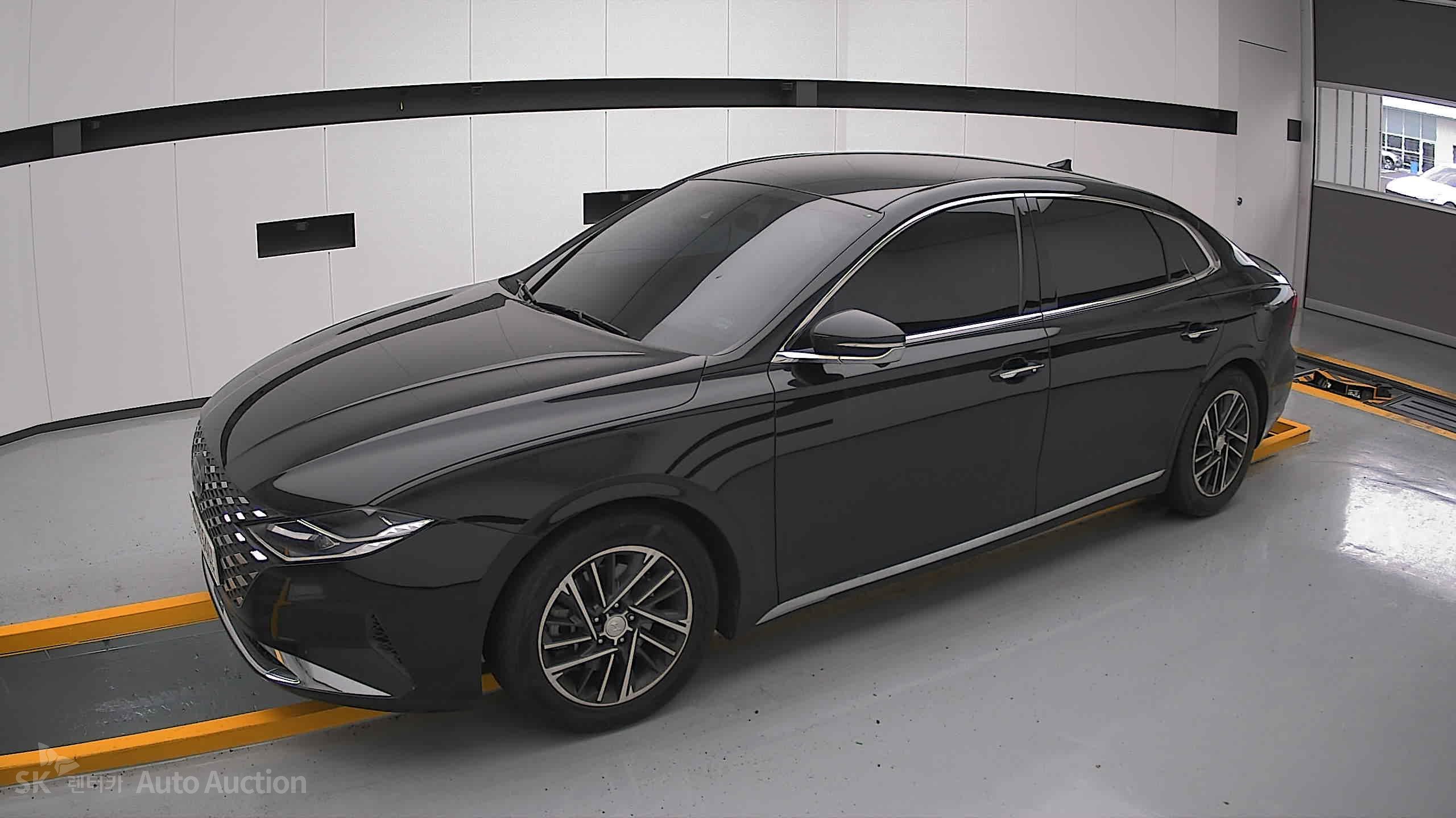 2021 - hyundai grandeur