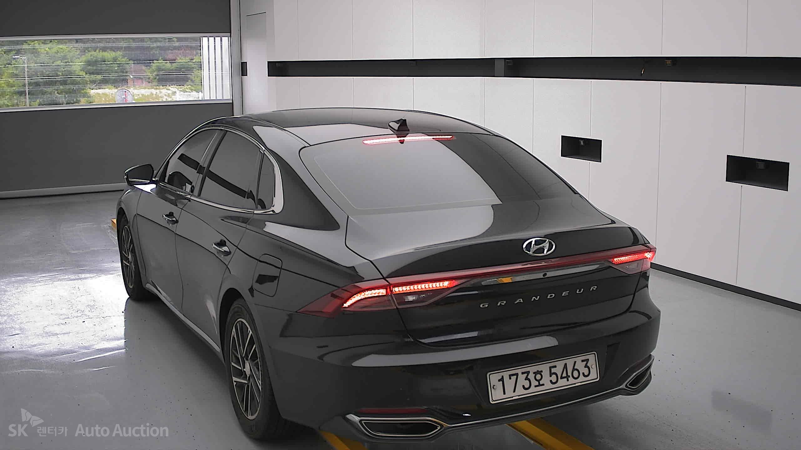 2021 - hyundai grandeur