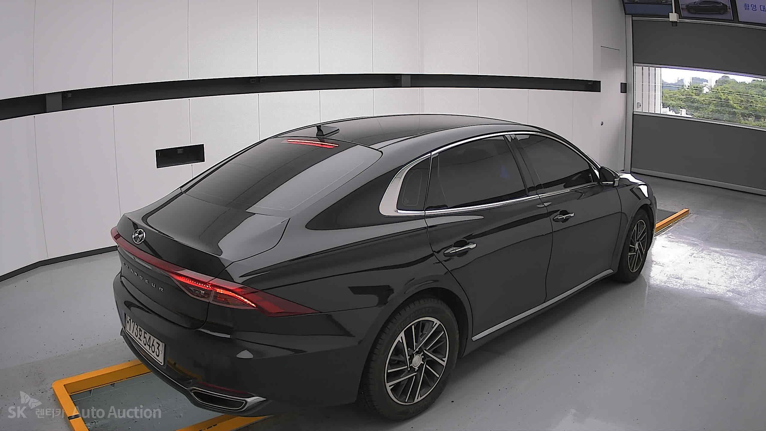 2021 - hyundai grandeur