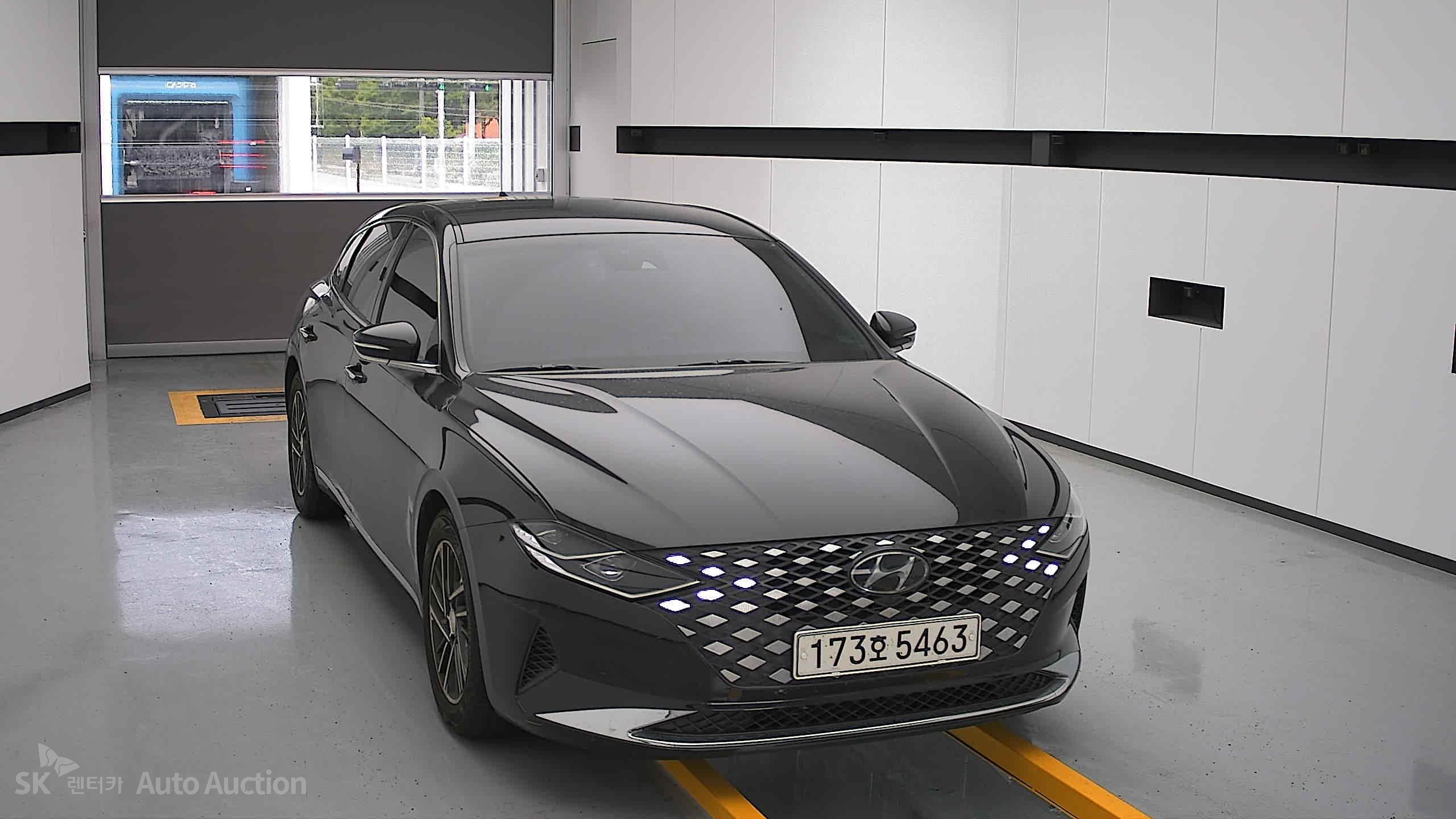 2021 - hyundai grandeur