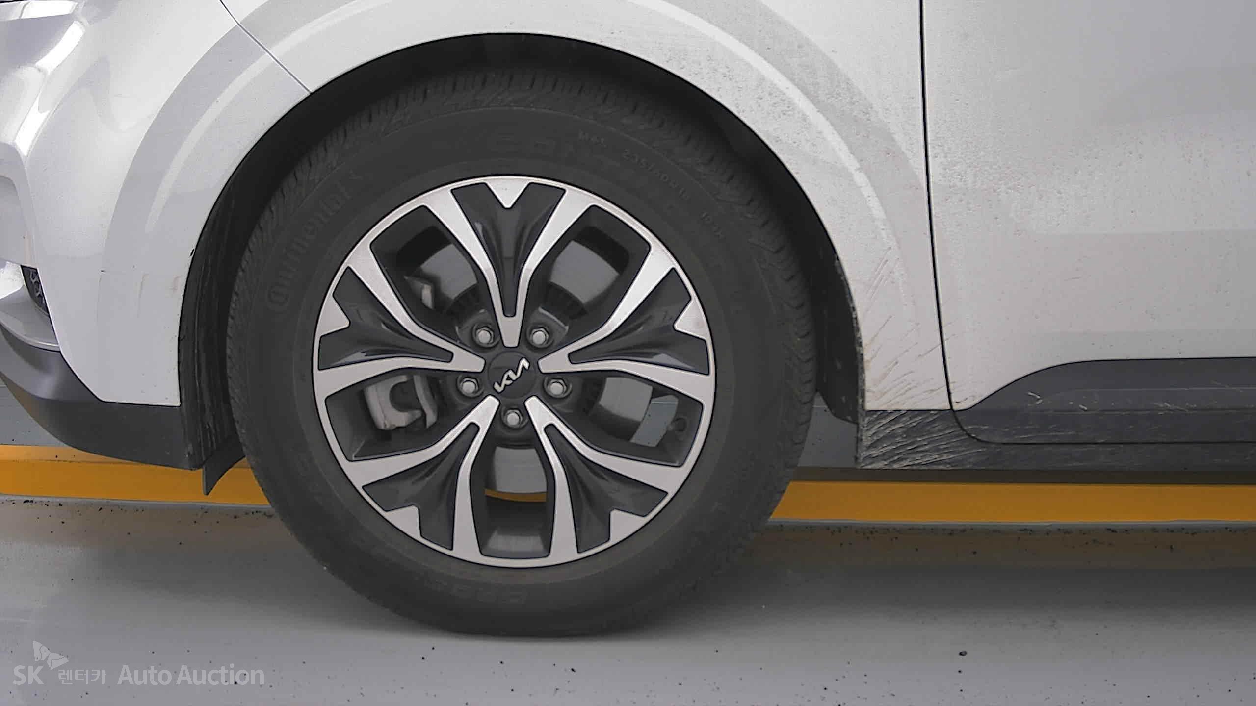 2022 - kia carnival