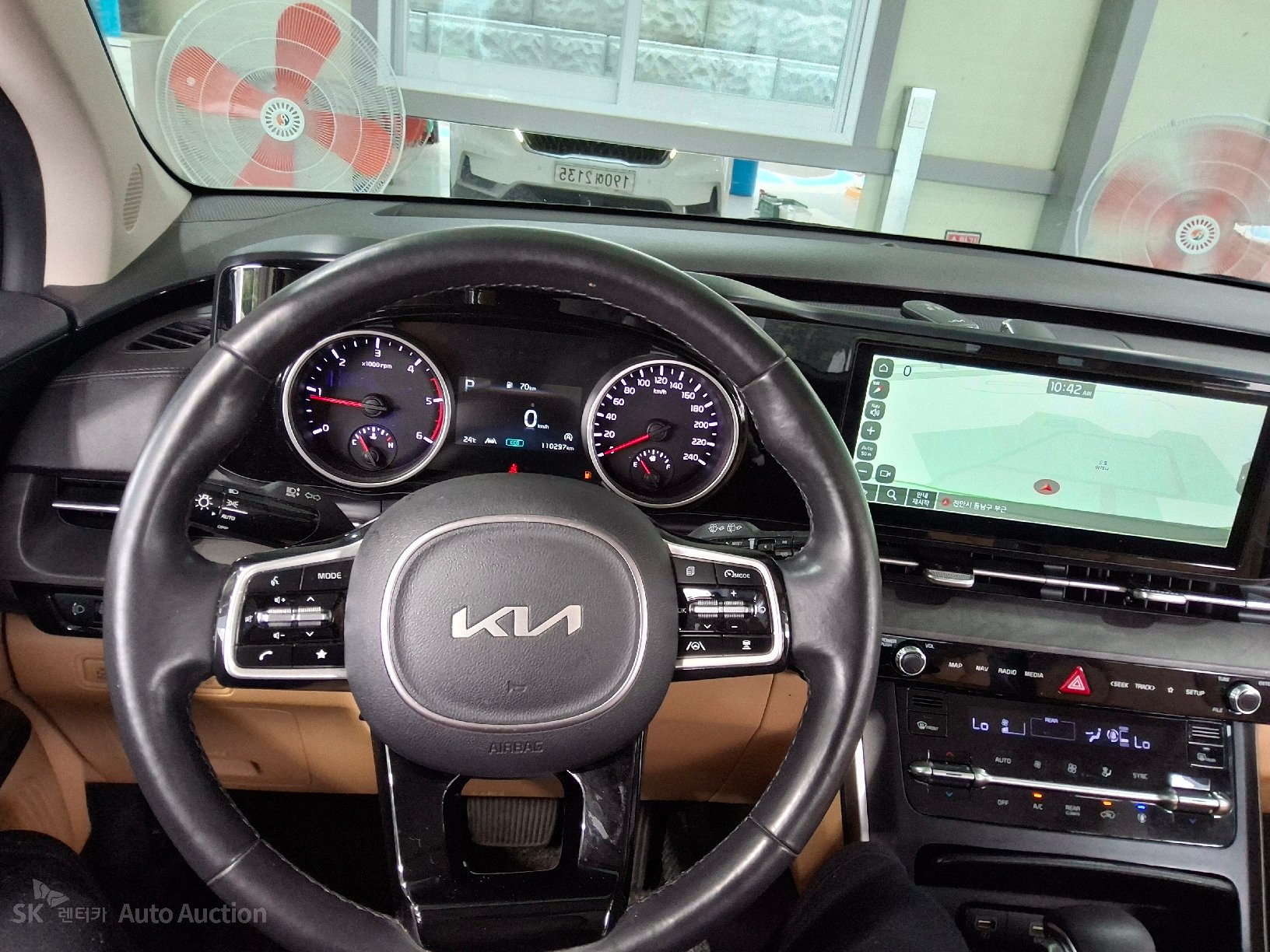 2022 - kia carnival