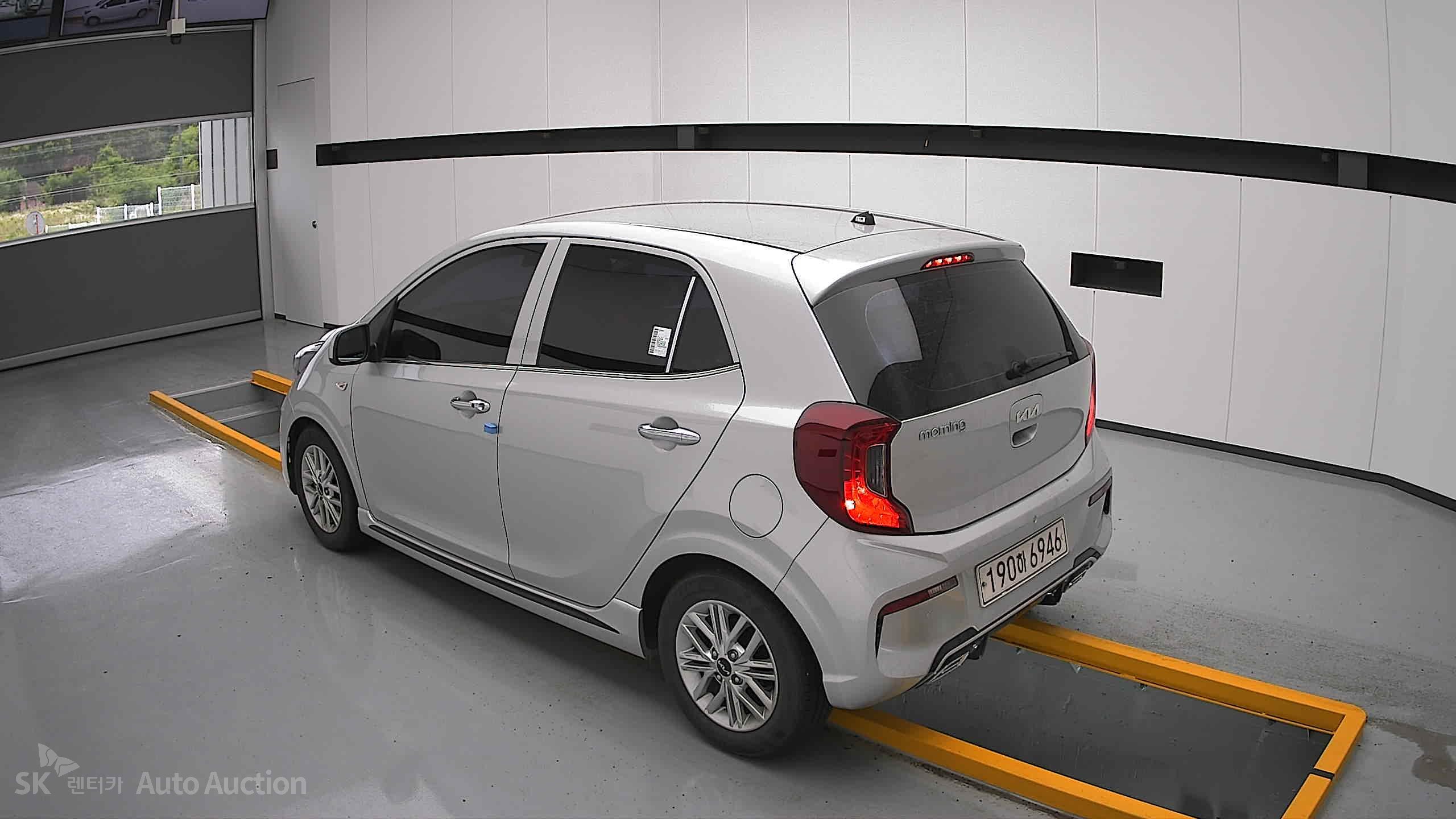 2023 - kia morning