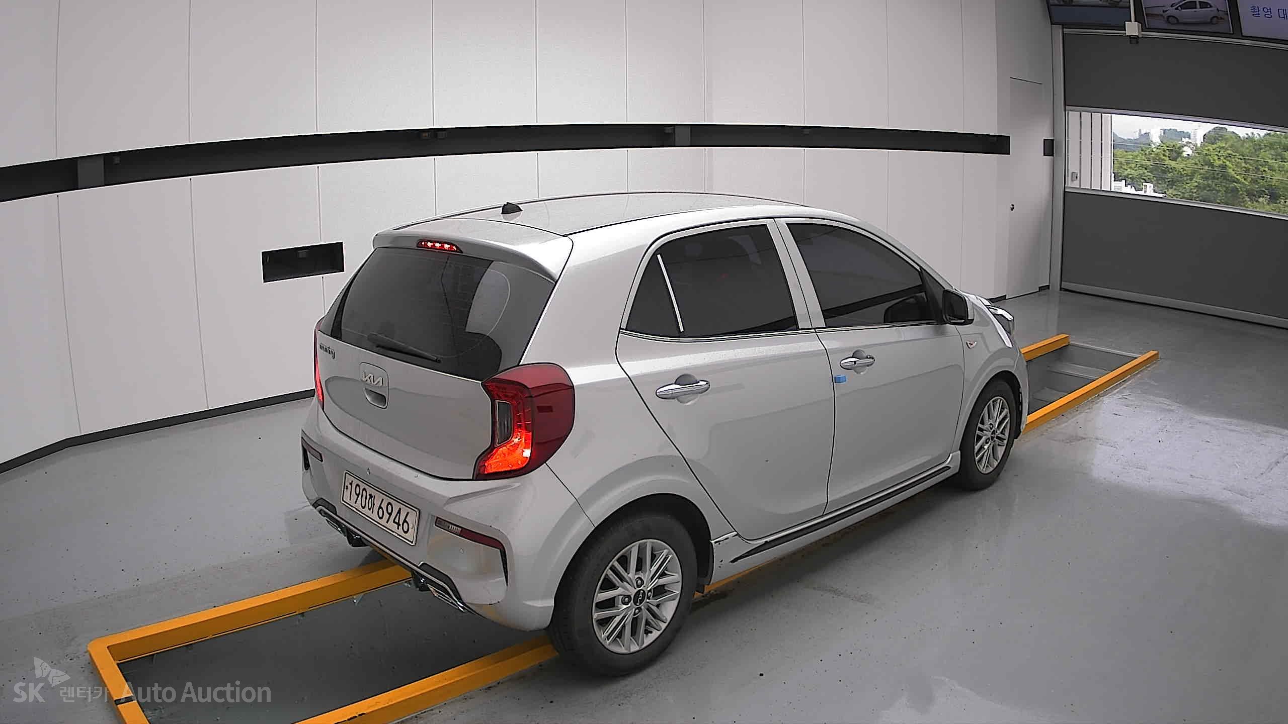 2023 - kia morning
