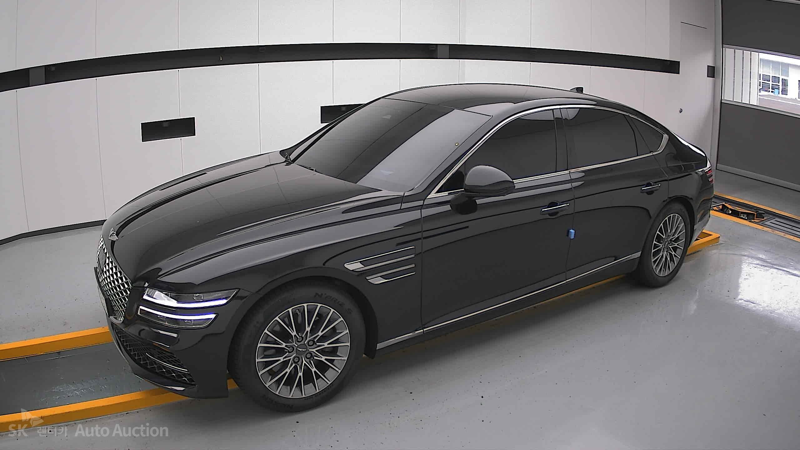 2022 - genesis g80