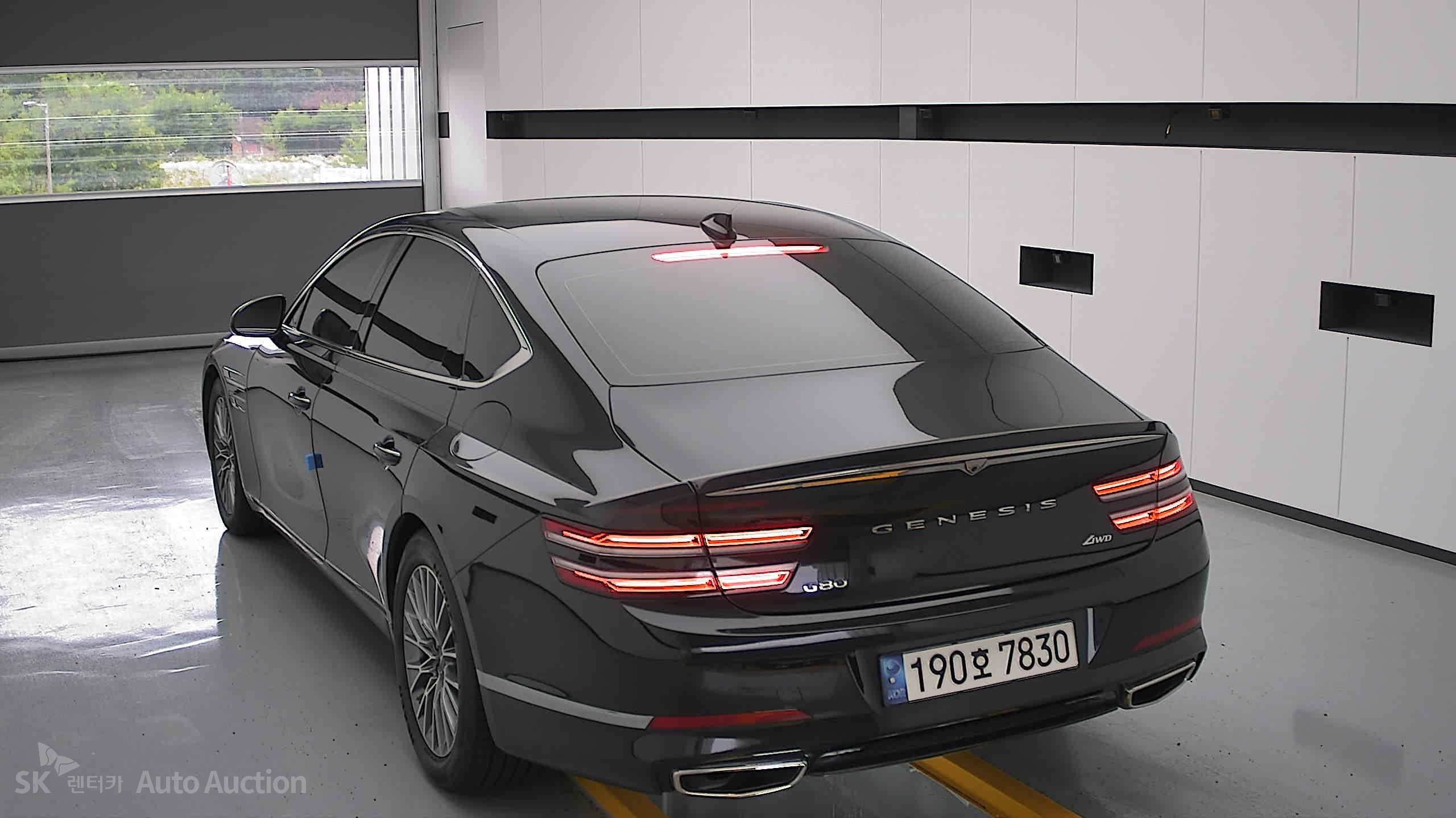 2022 - genesis g80