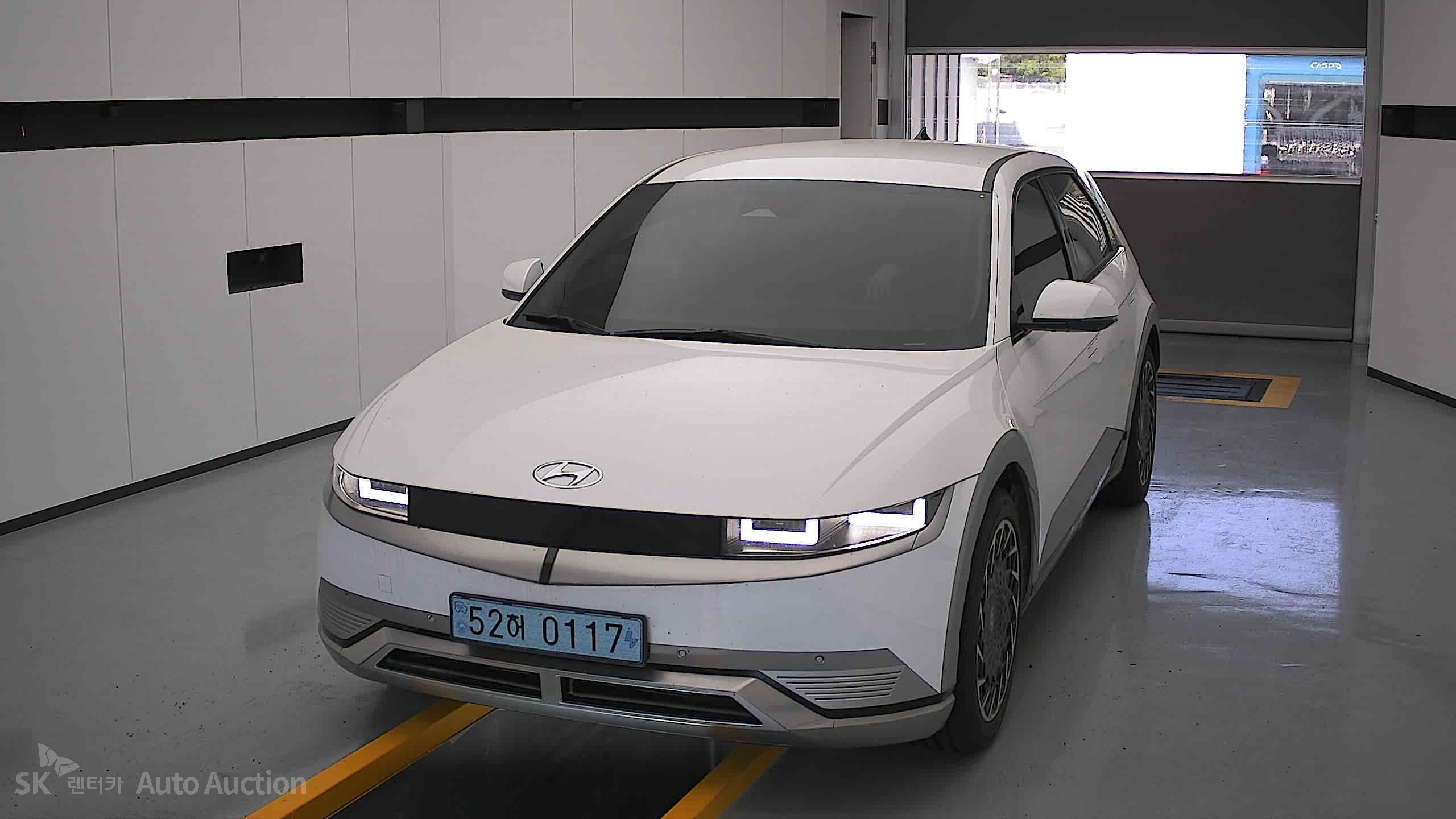 2022 - hyundai ioniq