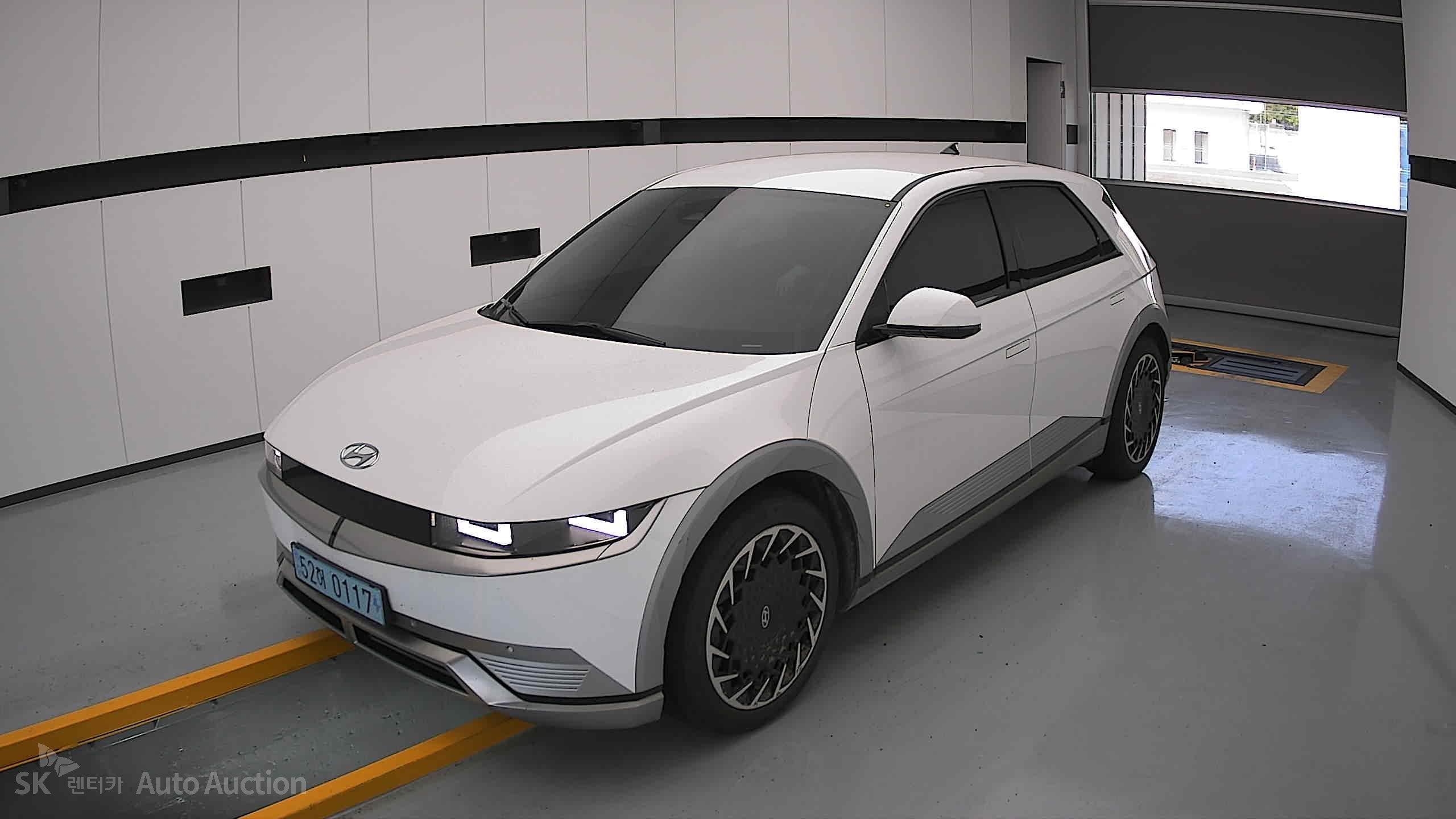 2022 - hyundai ioniq