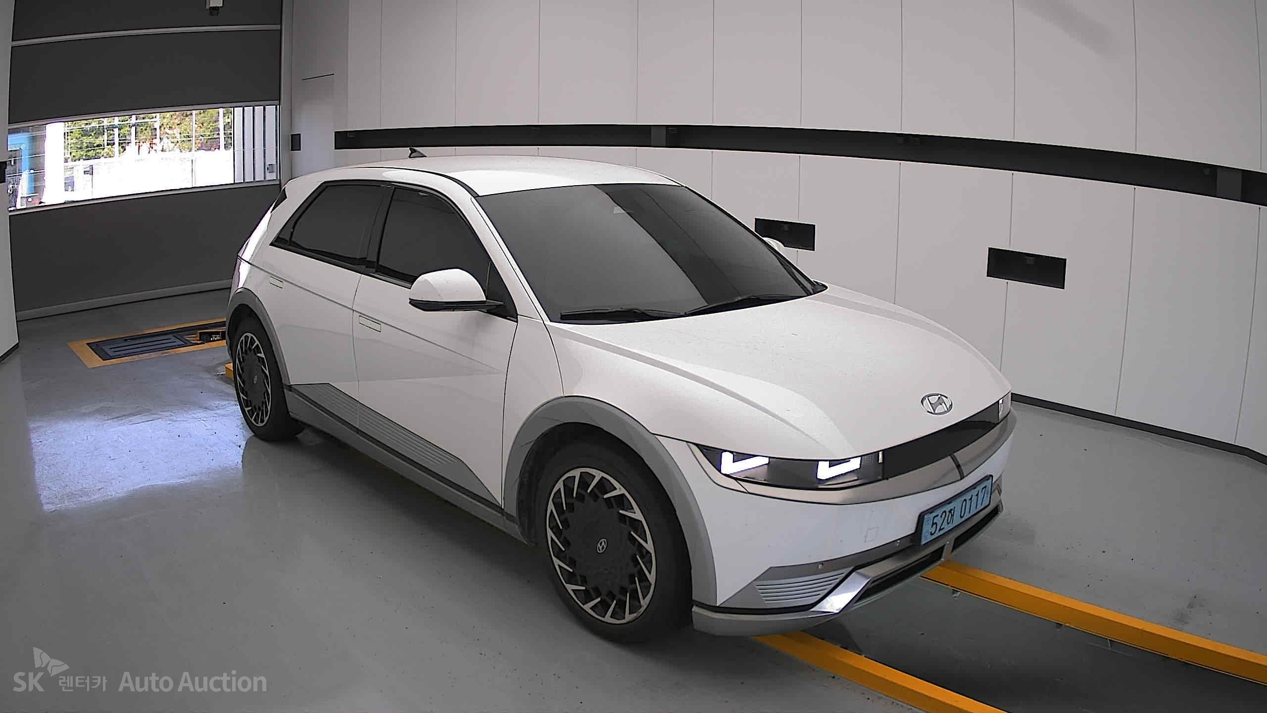 2022 - hyundai ioniq