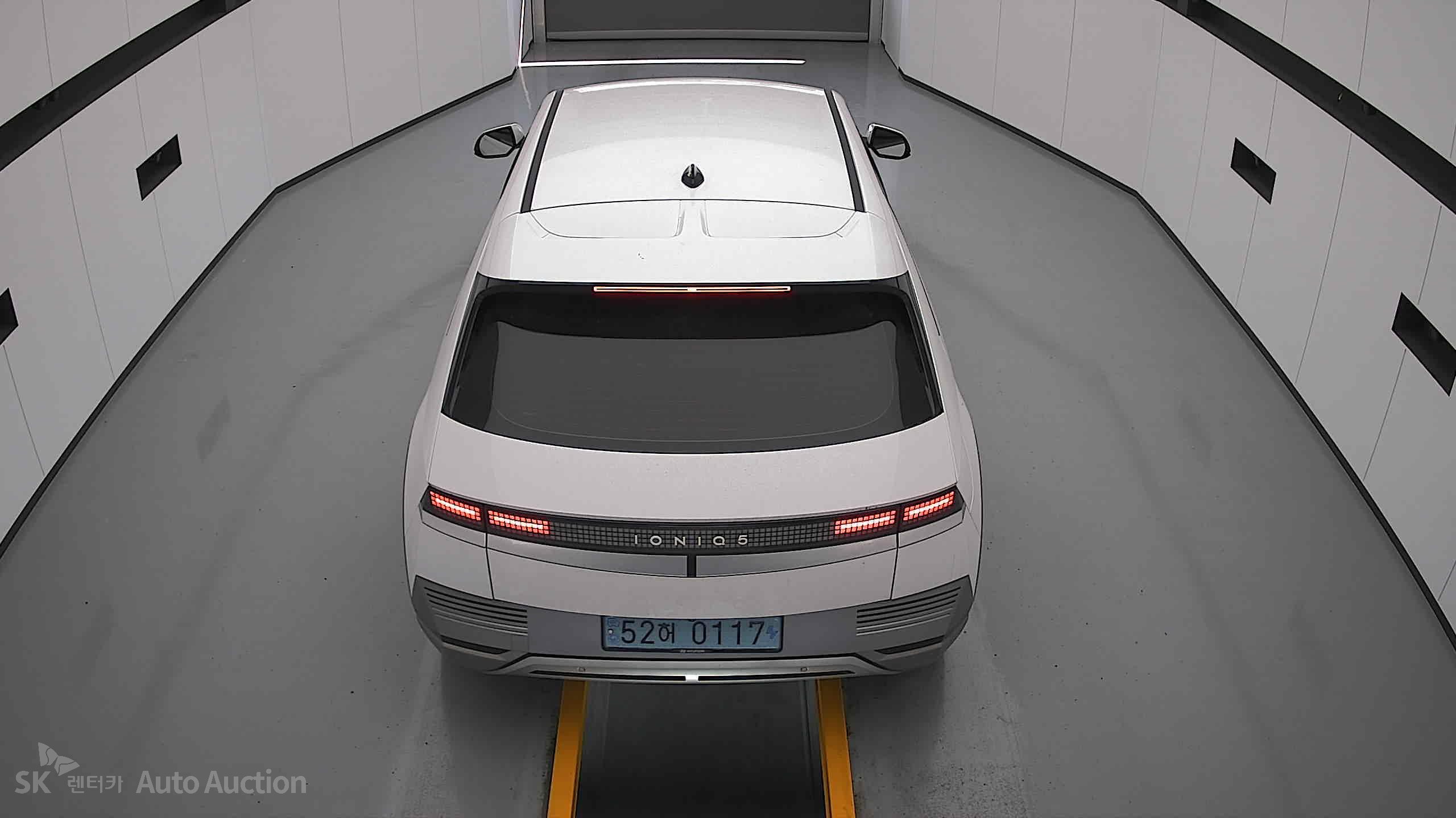 2022 - hyundai ioniq