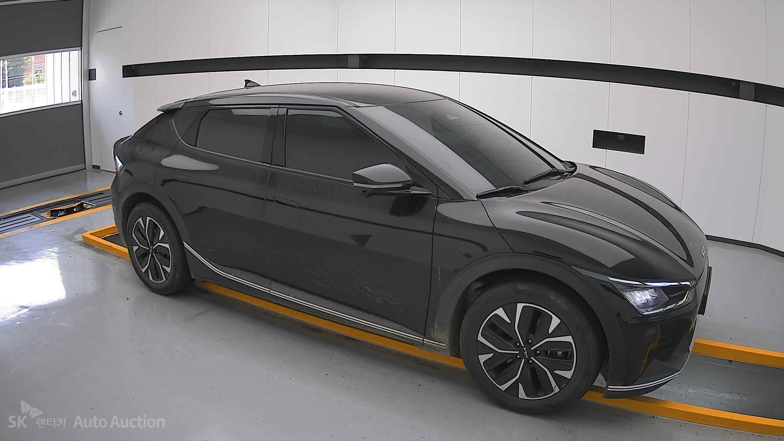 2022 - kia ev6