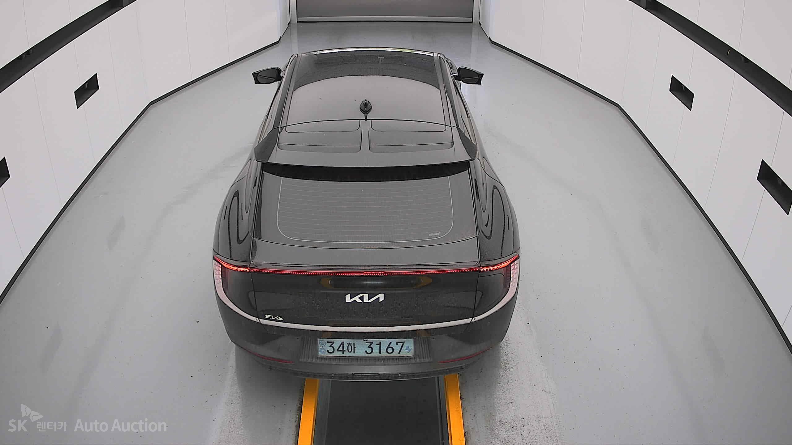 2022 - kia ev6