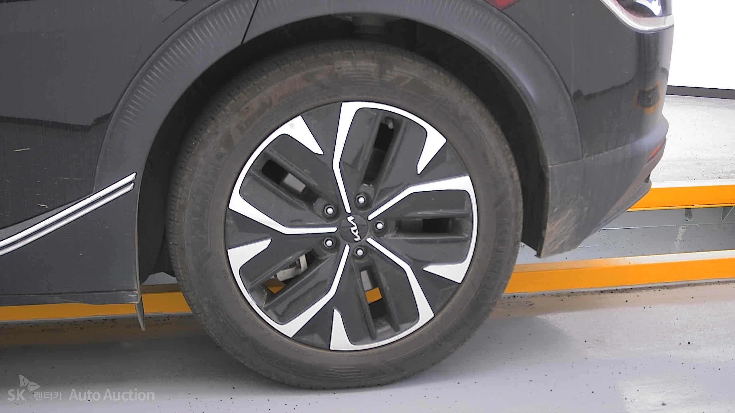 2022 - kia ev6