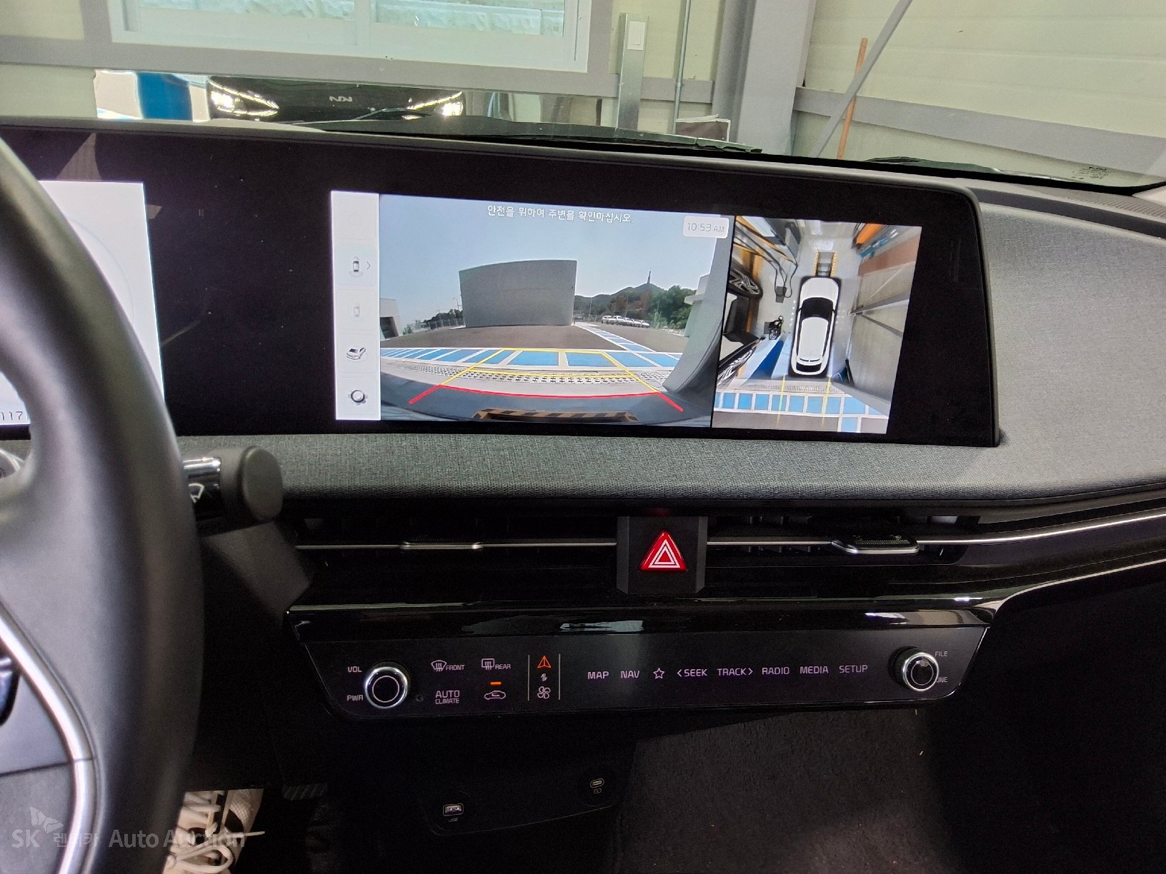 2022 - kia ev6