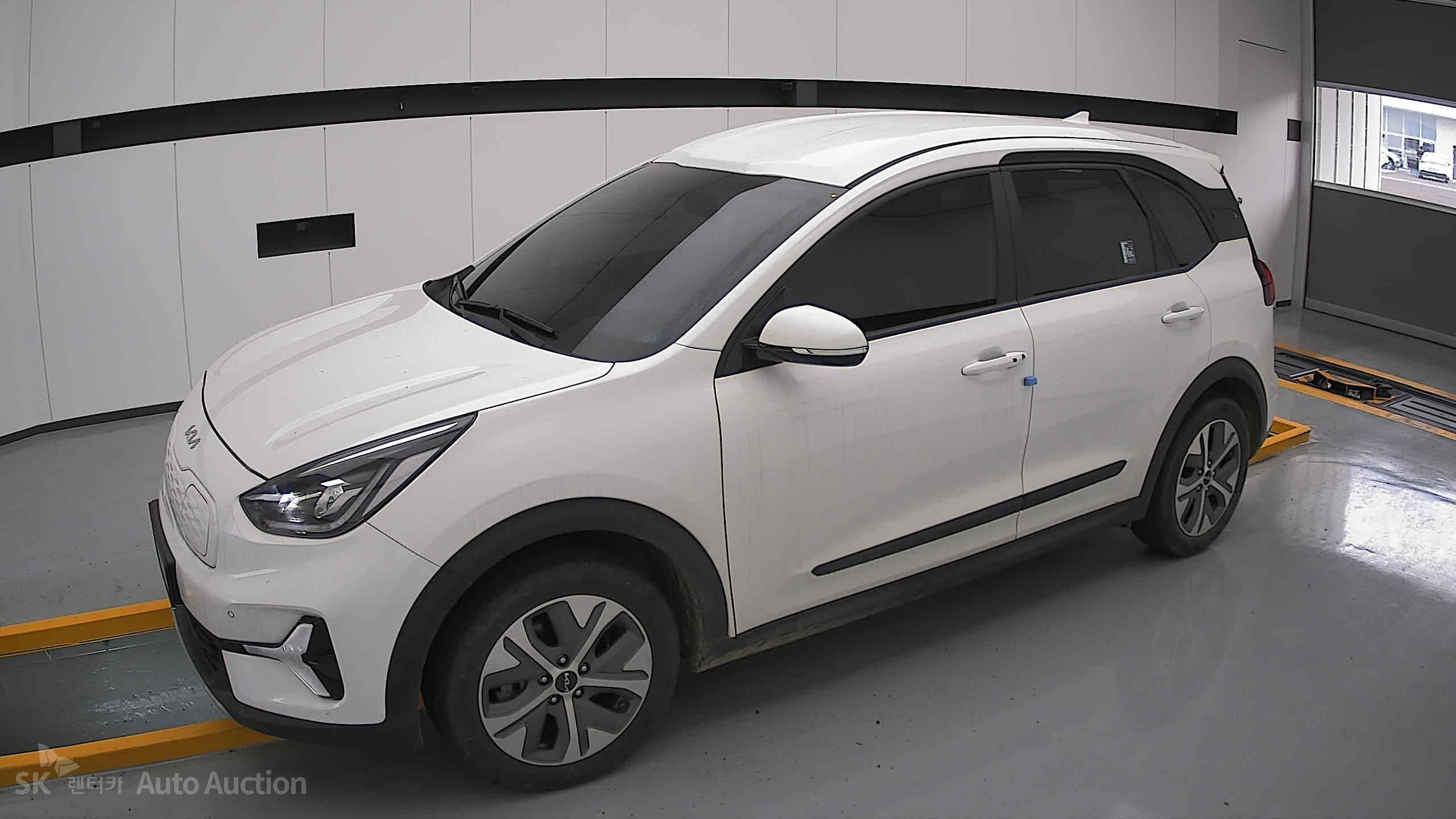 2023 - kia niro