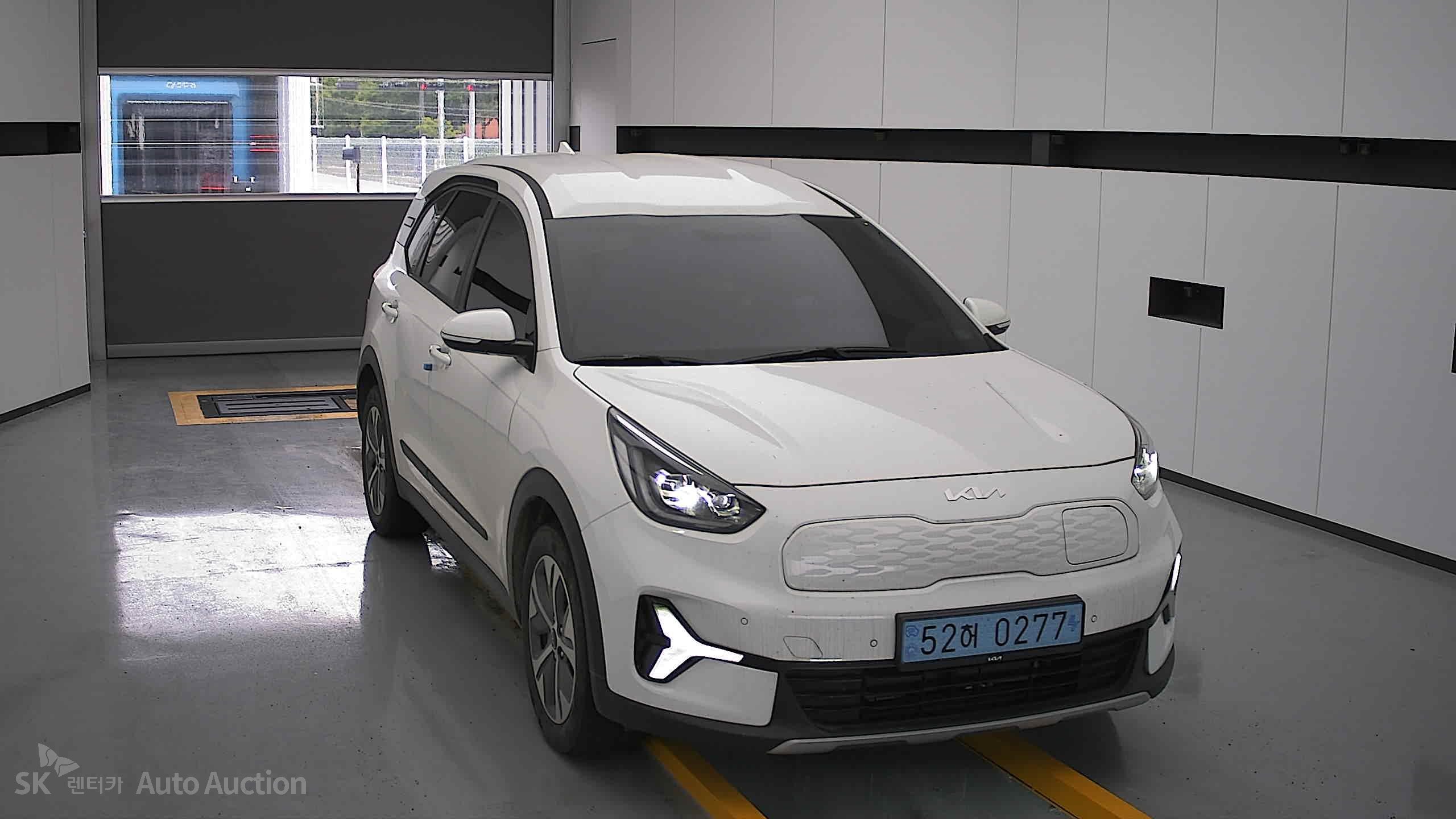 2023 - kia niro