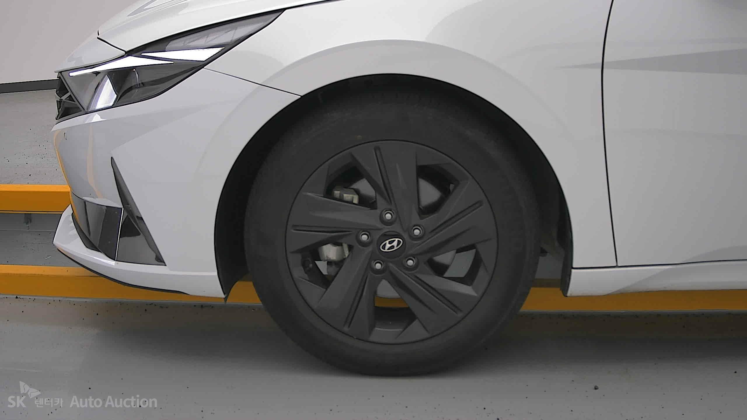 2023 - hyundai avante