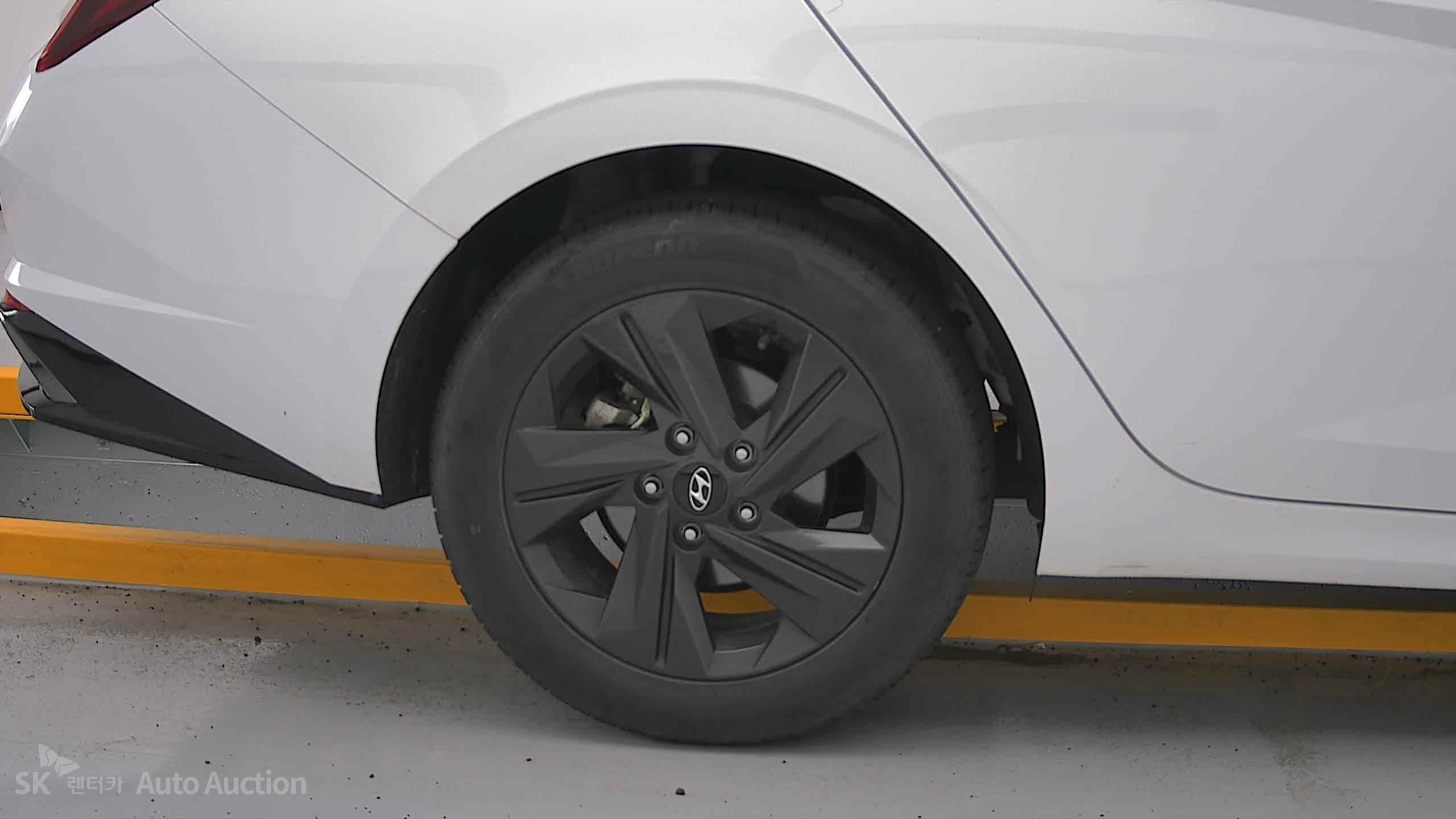 2023 - hyundai avante