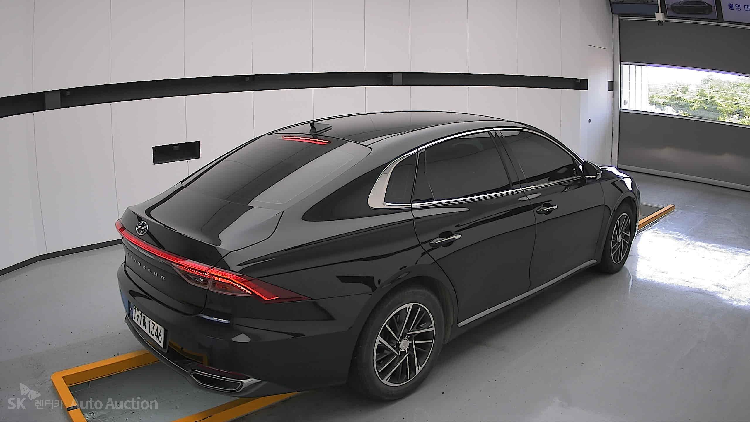 2022 - hyundai grandeur