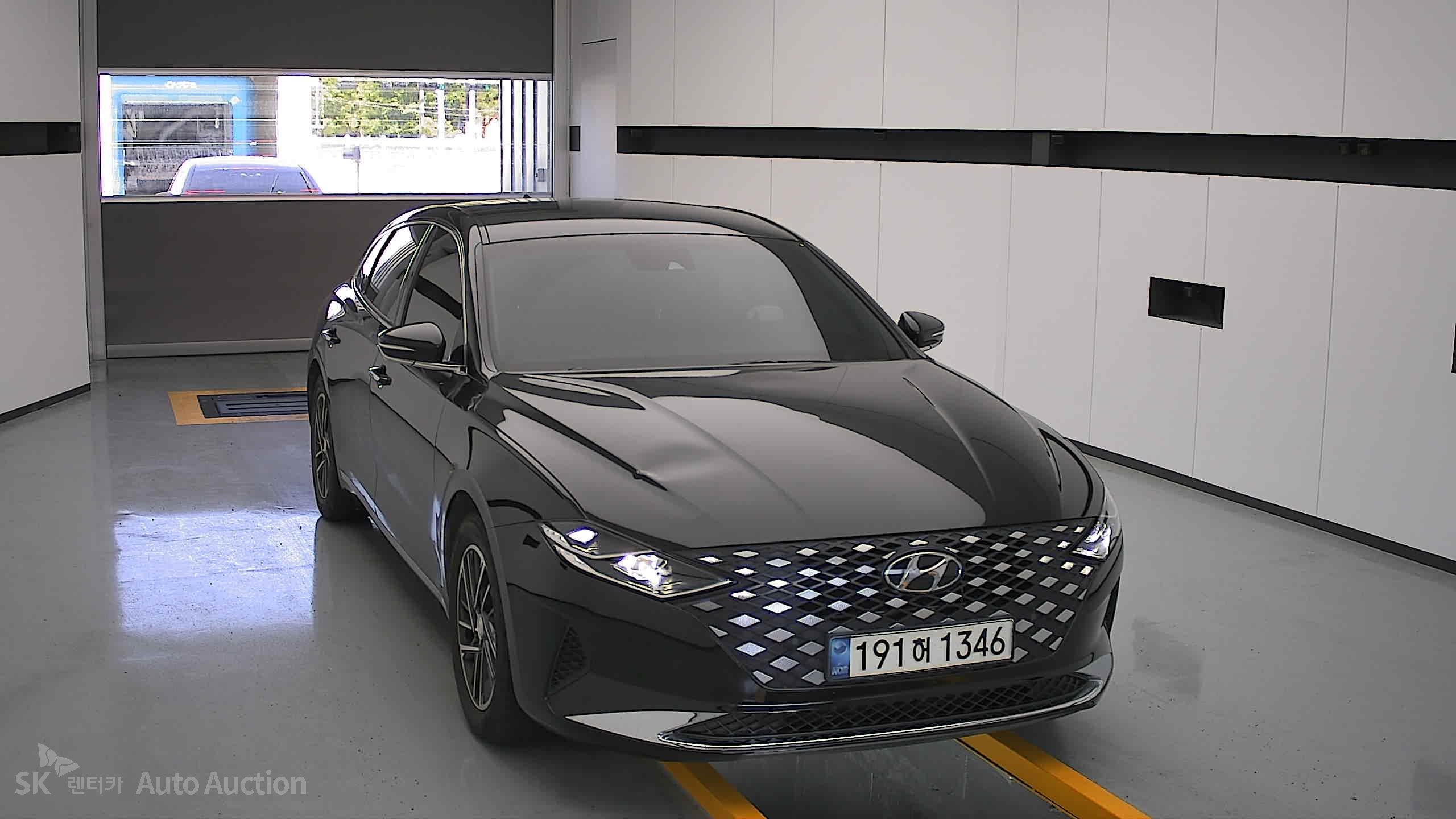 2022 - hyundai grandeur
