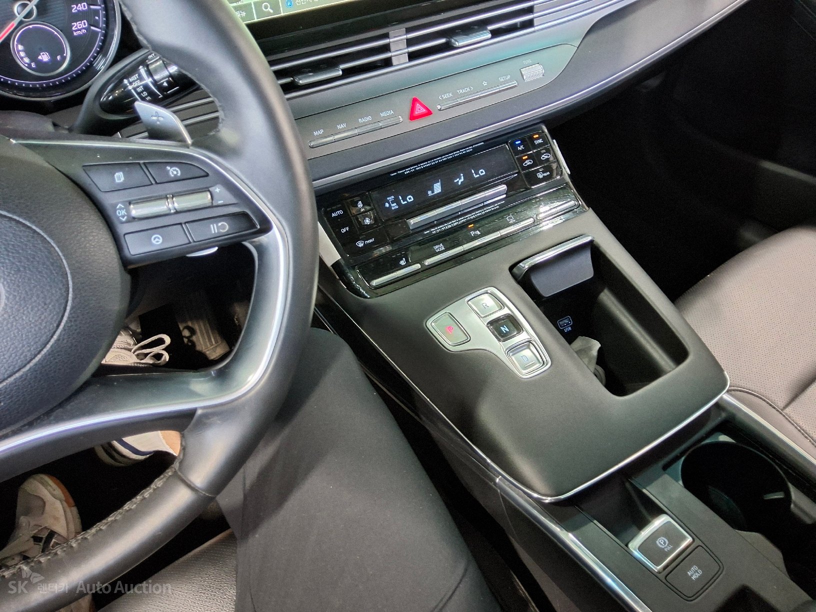 2022 - hyundai grandeur