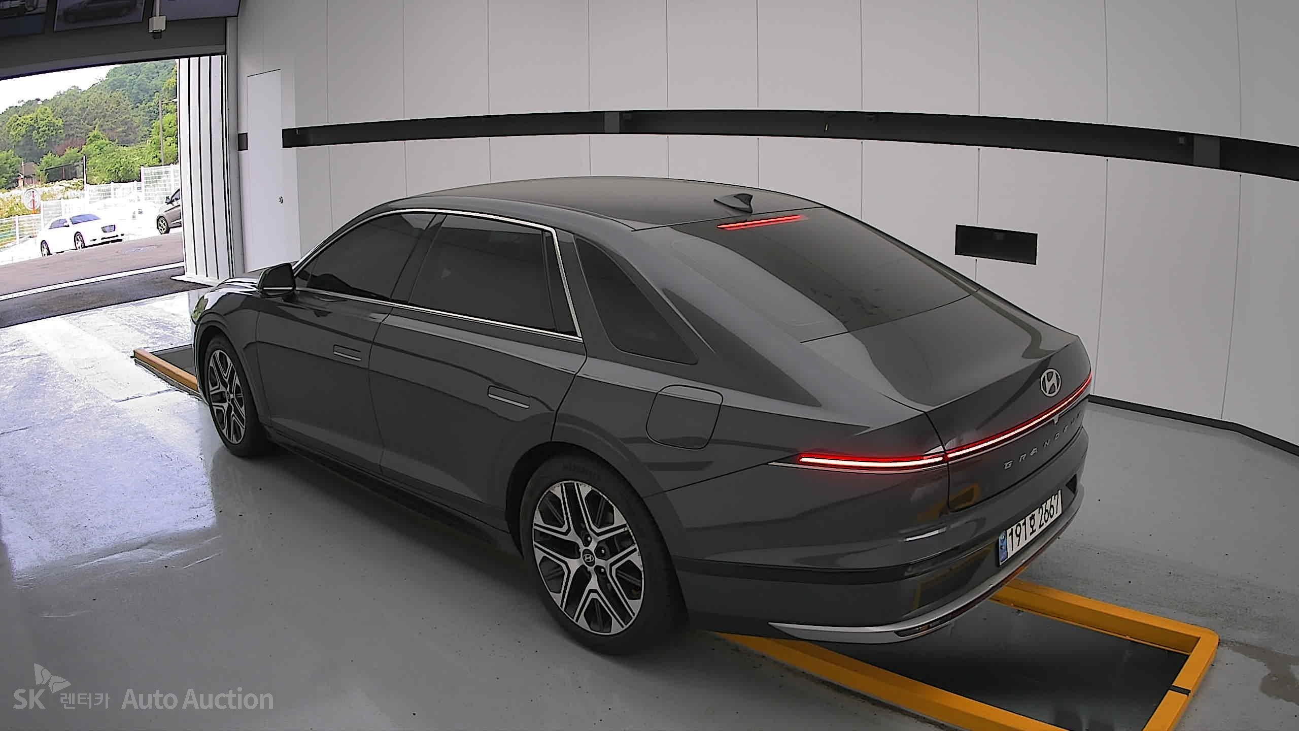2023 - hyundai all-new grandeur