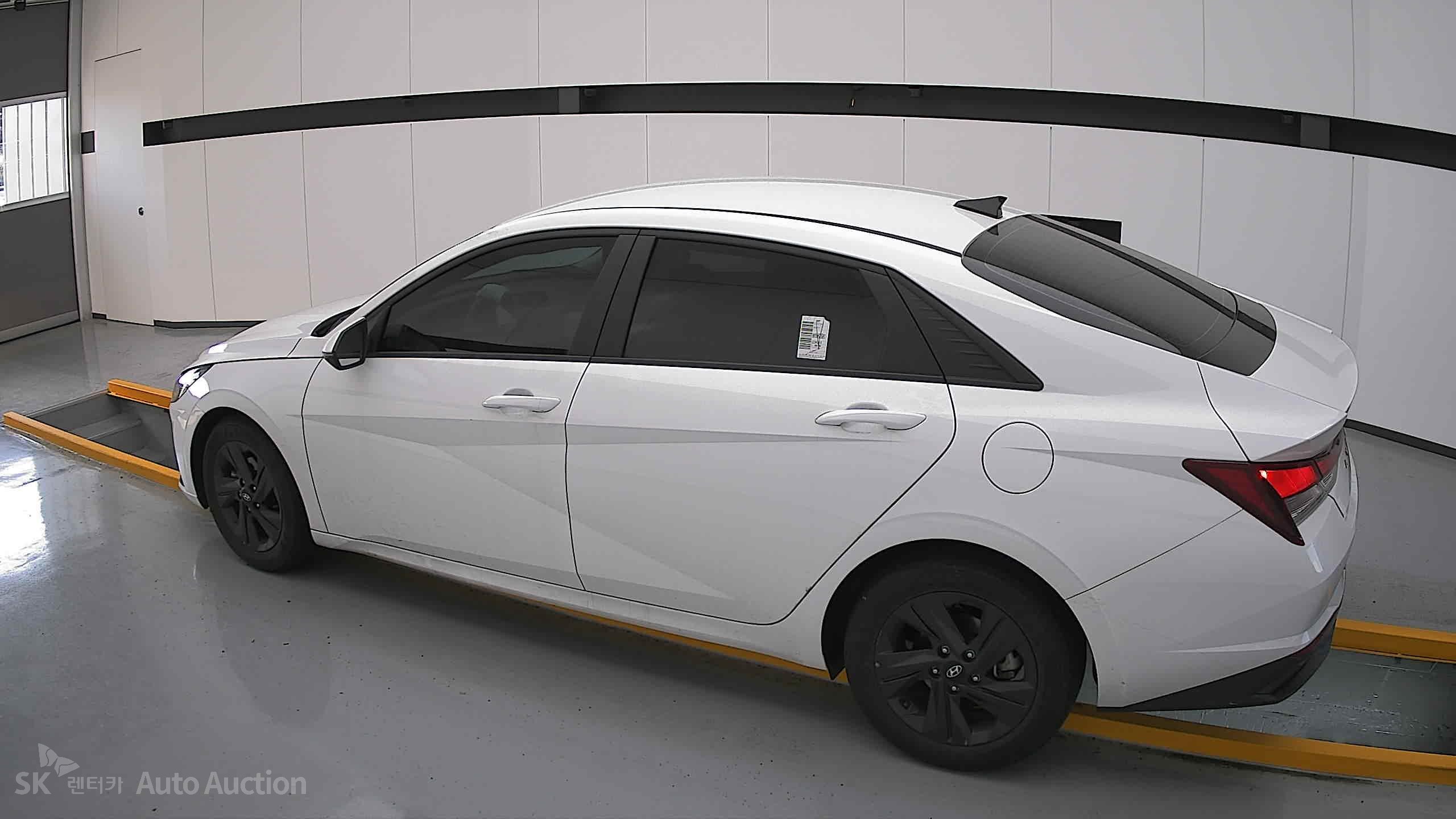 2023 - hyundai avante
