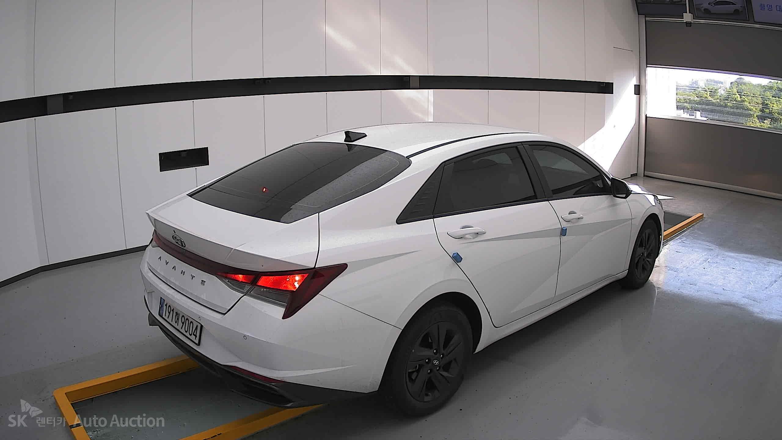 2023 - hyundai avante